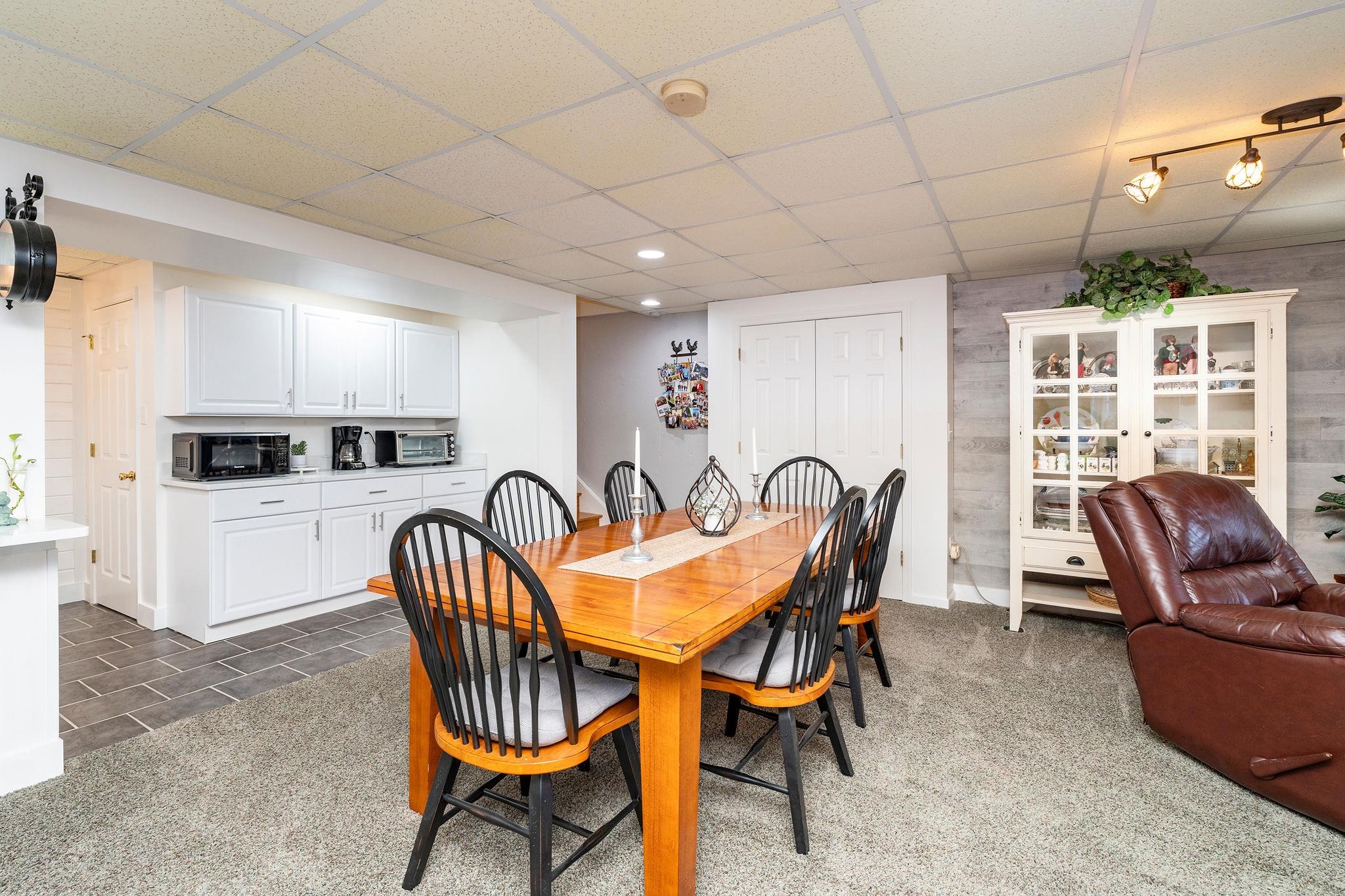 52 HICKORY WOODS DR, FISHERSVILLE, Virginia 22939, 4 Bedrooms Bedrooms, ,3 BathroomsBathrooms,Residential,52 HICKORY WOODS DR,682161 MLS # 682161 52 HICKORY WOODS DR, FISHERSVILLE, Virginia 22939, 4 Bedrooms Bedrooms, ,3 BathroomsBathrooms,Residential,52 HICKORY WOODS DR,682161 MLS # 682161