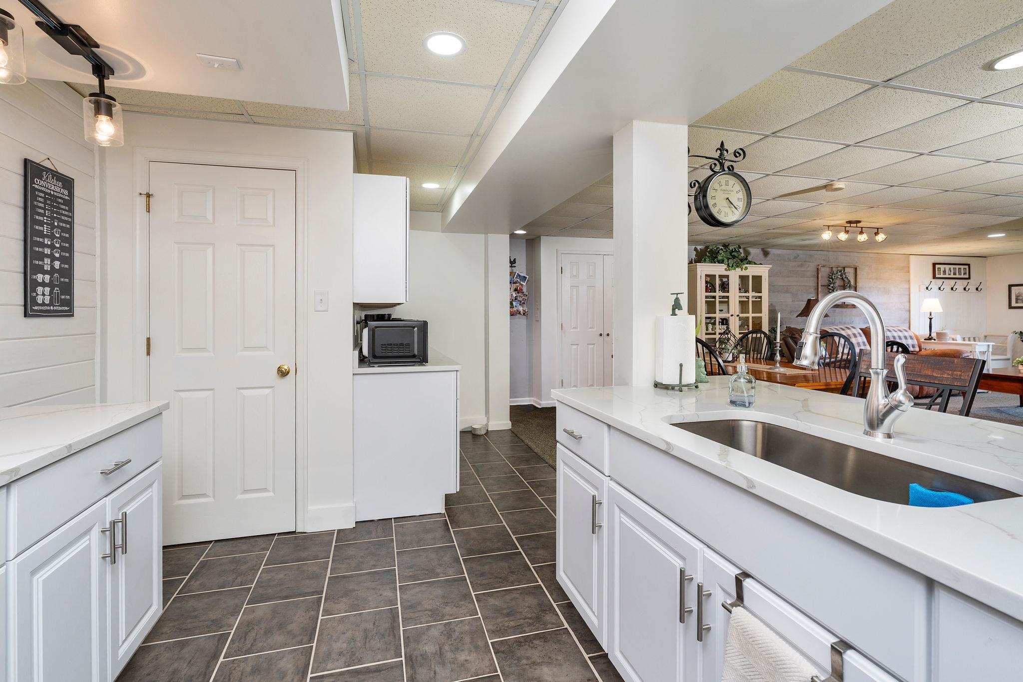 52 HICKORY WOODS DR, FISHERSVILLE, Virginia 22939, 4 Bedrooms Bedrooms, ,3 BathroomsBathrooms,Residential,52 HICKORY WOODS DR,682161 MLS # 682161 52 HICKORY WOODS DR, FISHERSVILLE, Virginia 22939, 4 Bedrooms Bedrooms, ,3 BathroomsBathrooms,Residential,52 HICKORY WOODS DR,682161 MLS # 682161