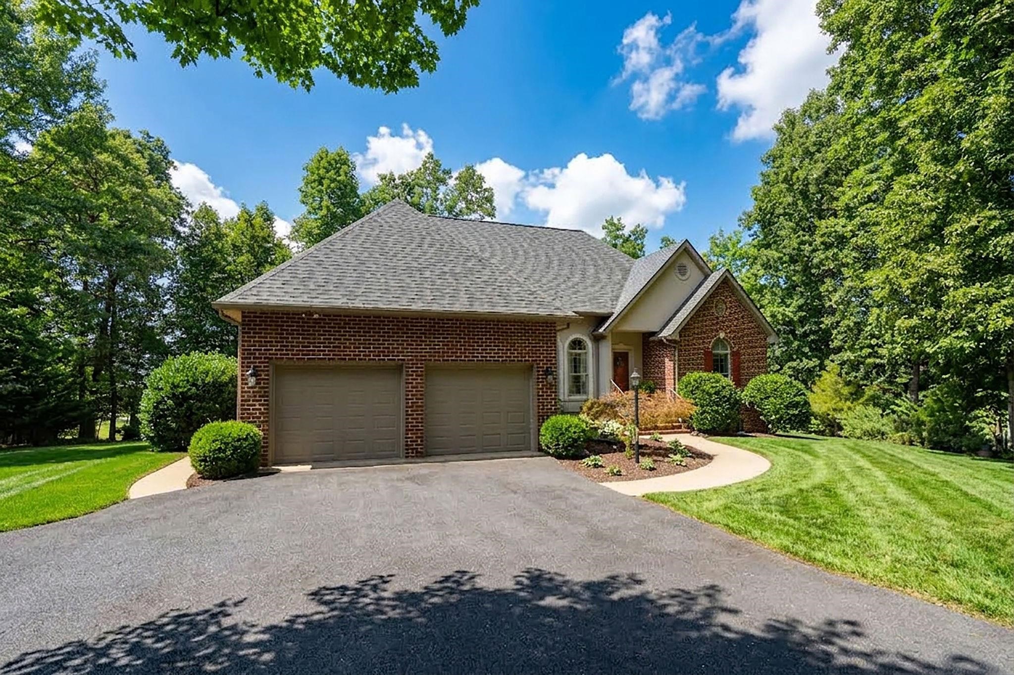 52 HICKORY WOODS DR, FISHERSVILLE, Virginia 22939, 4 Bedrooms Bedrooms, ,3 BathroomsBathrooms,Residential,52 HICKORY WOODS DR,682161 MLS # 682161 52 HICKORY WOODS DR, FISHERSVILLE, Virginia 22939, 4 Bedrooms Bedrooms, ,3 BathroomsBathrooms,Residential,52 HICKORY WOODS DR,682161 MLS # 682161