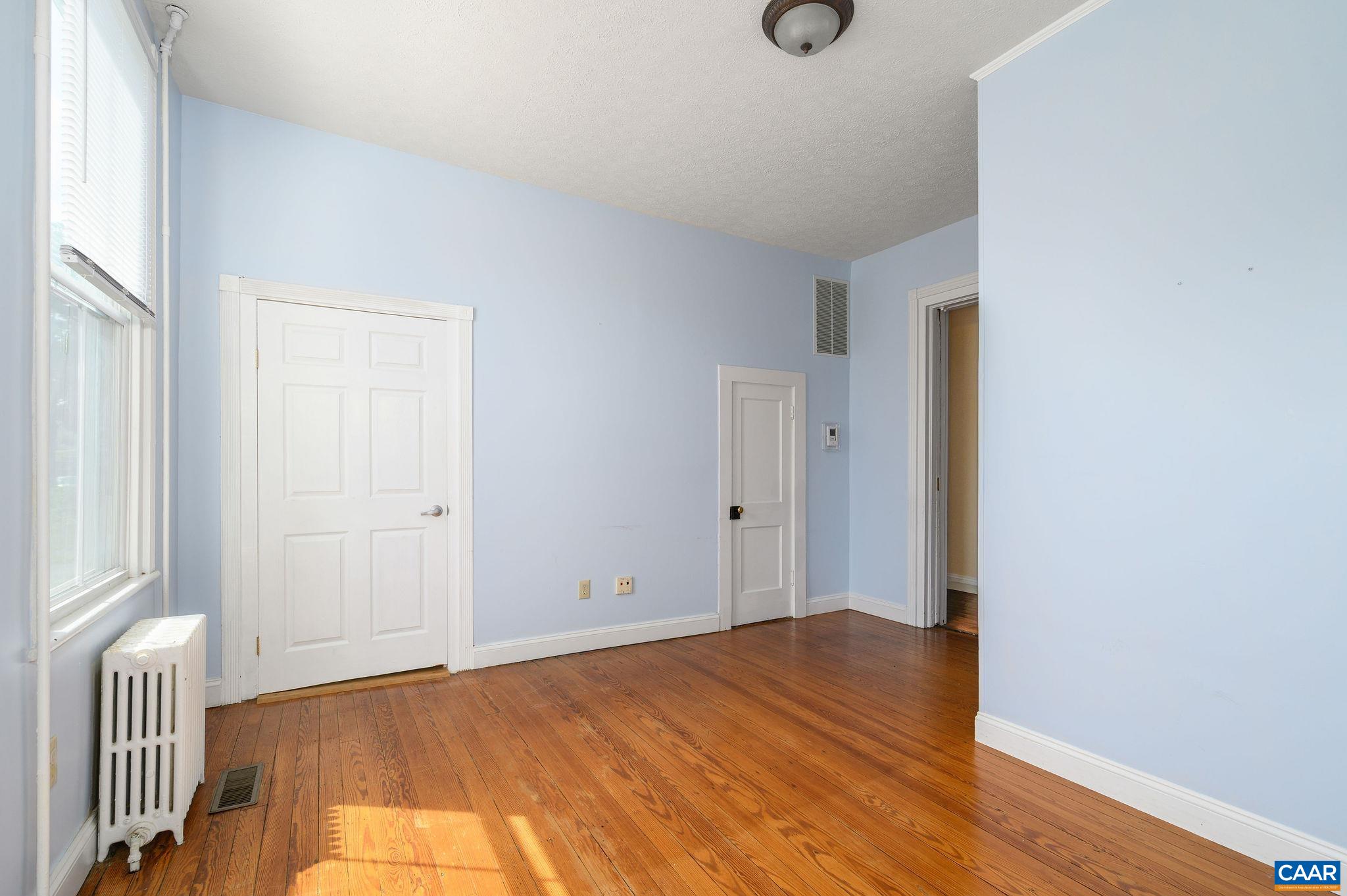 922 E JEFFERSON ST, CHARLOTTESVILLE, Virginia 22902, 4 Bedrooms Bedrooms, ,Residential,922 E JEFFERSON ST,682164 MLS # 682164