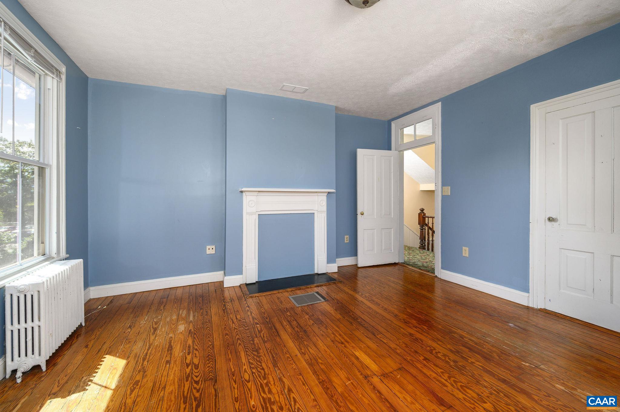 922 E JEFFERSON ST, CHARLOTTESVILLE, Virginia 22902, 4 Bedrooms Bedrooms, ,Residential,922 E JEFFERSON ST,682164 MLS # 682164