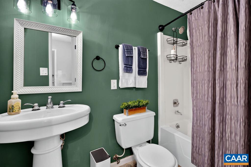 742 LAURELWOOD CONDOS, WINTERGREEN, Virginia 22967, 1 Bedroom Bedrooms, ,1 BathroomBathrooms,Residential,742 LAURELWOOD CONDOS,682166 MLS # 682166 742 LAURELWOOD CONDOS, WINTERGREEN, Virginia 22967, 1 Bedroom Bedrooms, ,1 BathroomBathrooms,Residential,742 LAURELWOOD CONDOS,682166 MLS # 682166