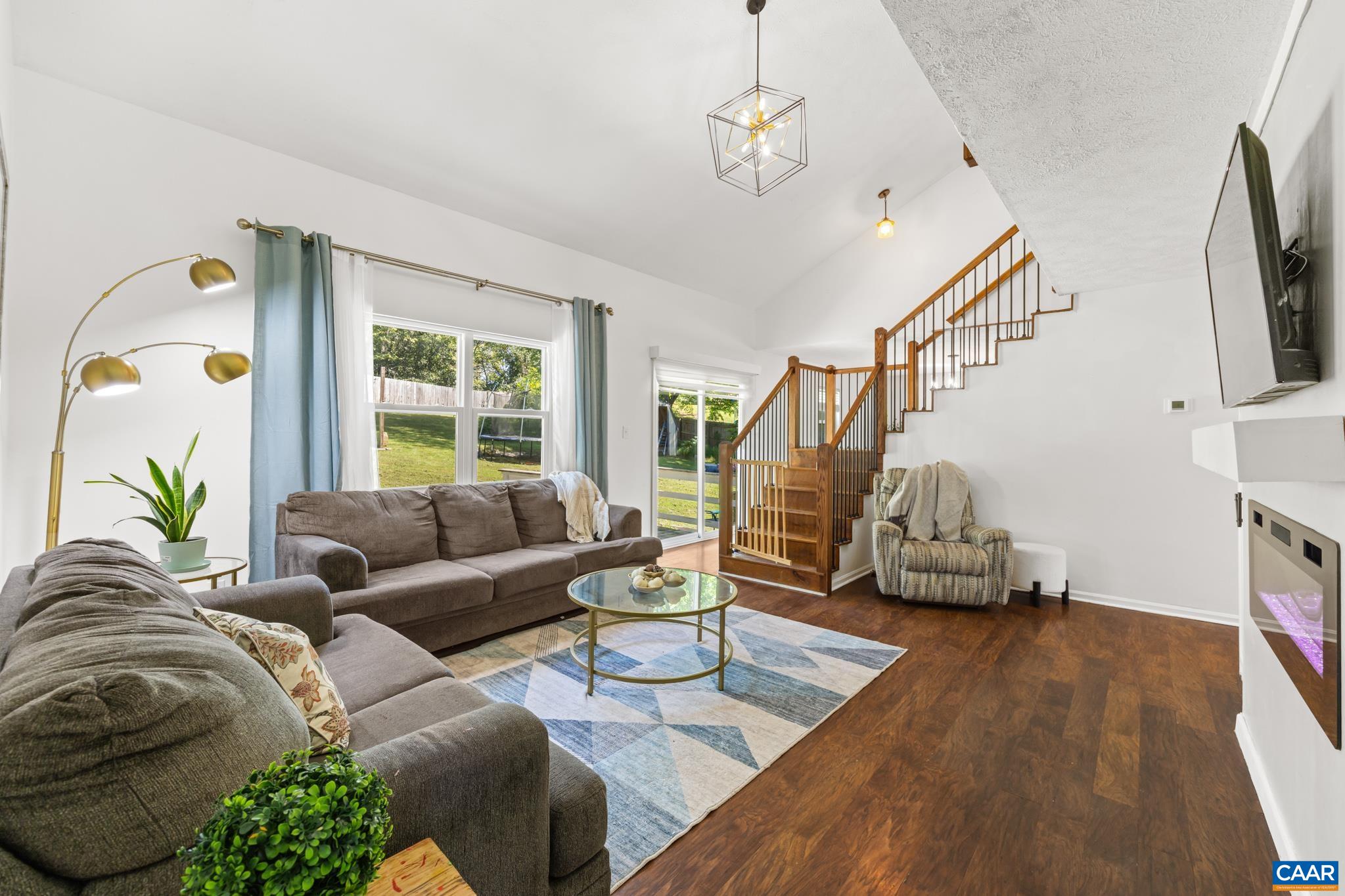 421 SUNSET DR, STANARDSVILLE, Virginia 22973, 3 Bedrooms Bedrooms, ,3 BathroomsBathrooms,Residential,421 SUNSET DR,682170 MLS # 682170 421 SUNSET DR, STANARDSVILLE, Virginia 22973, 3 Bedrooms Bedrooms, ,3 BathroomsBathrooms,Residential,421 SUNSET DR,682170 MLS # 682170