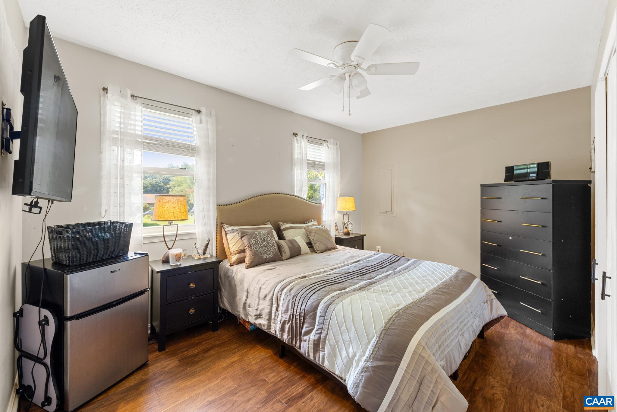 421 SUNSET DR, STANARDSVILLE, Virginia 22973, 3 Bedrooms Bedrooms, ,3 BathroomsBathrooms,Residential,421 SUNSET DR,682170 MLS # 682170 421 SUNSET DR, STANARDSVILLE, Virginia 22973, 3 Bedrooms Bedrooms, ,3 BathroomsBathrooms,Residential,421 SUNSET DR,682170 MLS # 682170