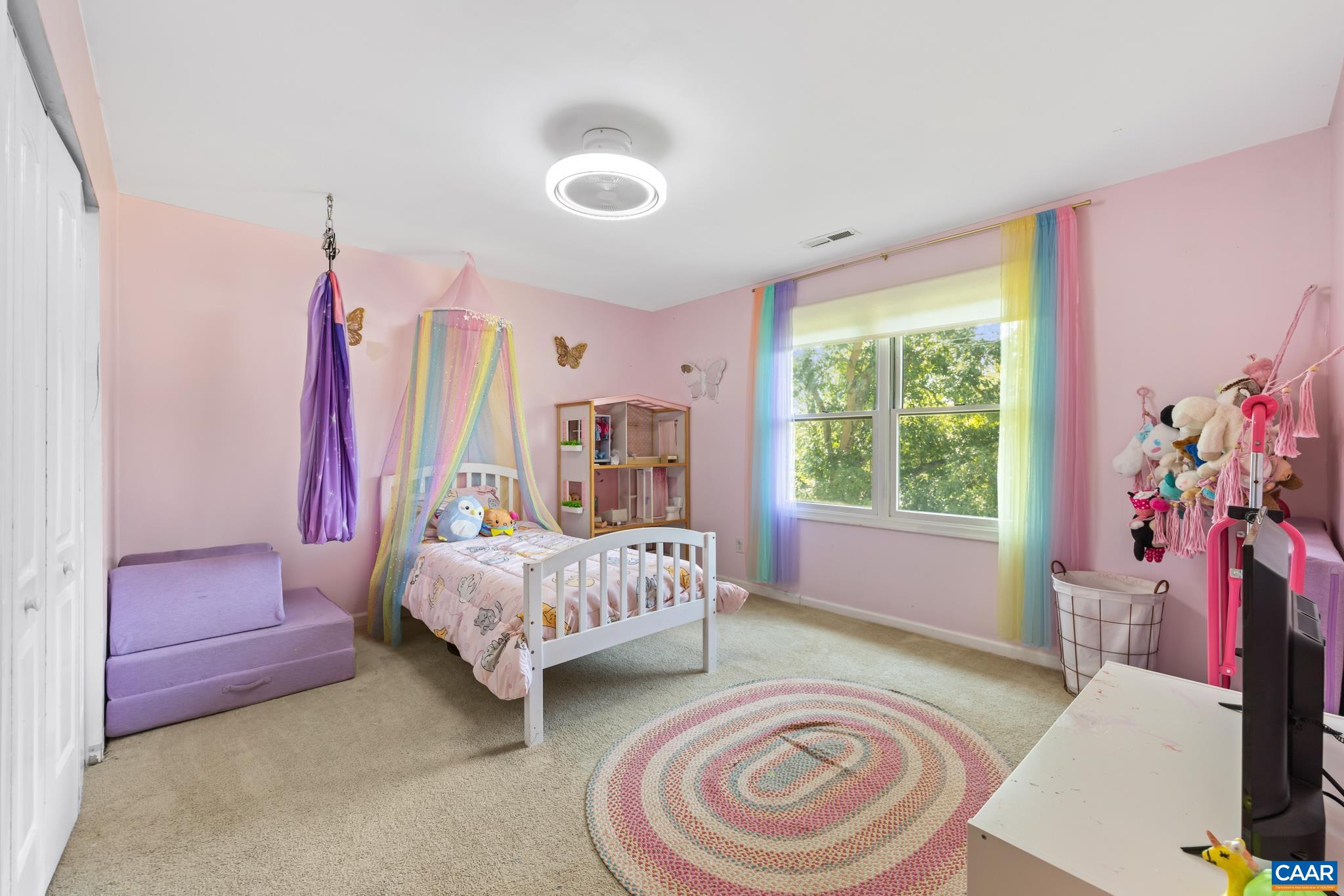 421 SUNSET DR, STANARDSVILLE, Virginia 22973, 3 Bedrooms Bedrooms, ,3 BathroomsBathrooms,Residential,421 SUNSET DR,682170 MLS # 682170 421 SUNSET DR, STANARDSVILLE, Virginia 22973, 3 Bedrooms Bedrooms, ,3 BathroomsBathrooms,Residential,421 SUNSET DR,682170 MLS # 682170