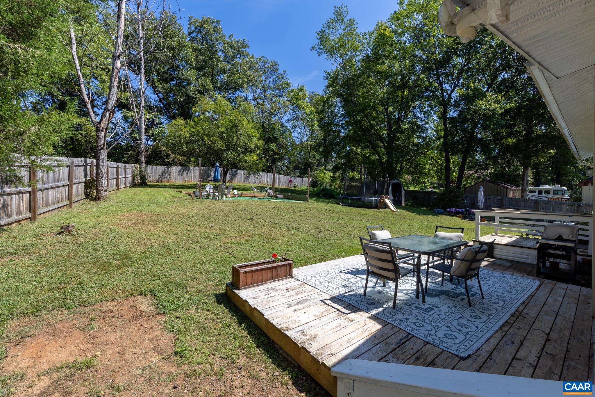 421 SUNSET DR, STANARDSVILLE, Virginia 22973, 3 Bedrooms Bedrooms, ,3 BathroomsBathrooms,Residential,421 SUNSET DR,682170 MLS # 682170 421 SUNSET DR, STANARDSVILLE, Virginia 22973, 3 Bedrooms Bedrooms, ,3 BathroomsBathrooms,Residential,421 SUNSET DR,682170 MLS # 682170