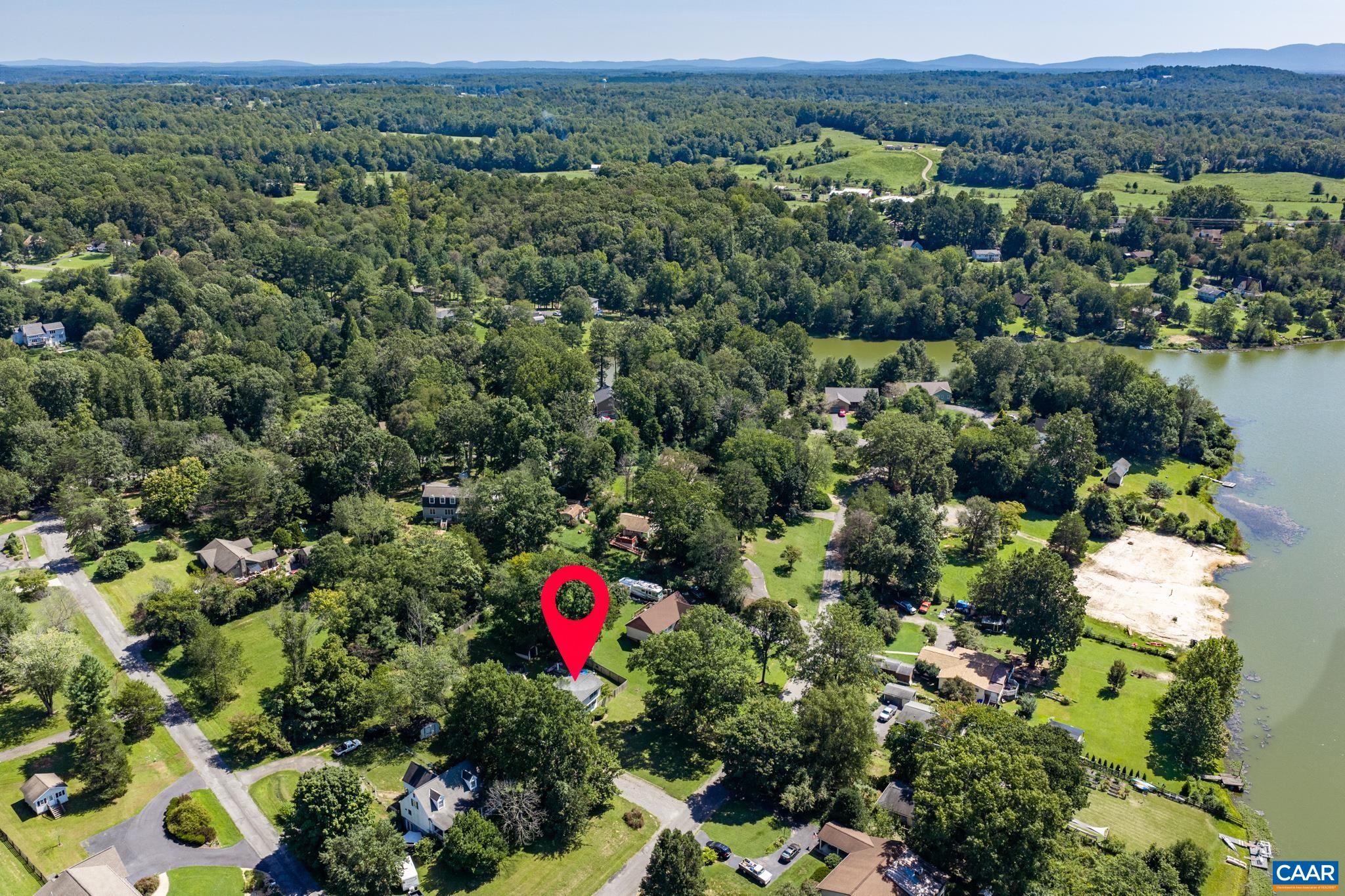 421 SUNSET DR, STANARDSVILLE, Virginia 22973, 3 Bedrooms Bedrooms, ,3 BathroomsBathrooms,Residential,421 SUNSET DR,682170 MLS # 682170 421 SUNSET DR, STANARDSVILLE, Virginia 22973, 3 Bedrooms Bedrooms, ,3 BathroomsBathrooms,Residential,421 SUNSET DR,682170 MLS # 682170