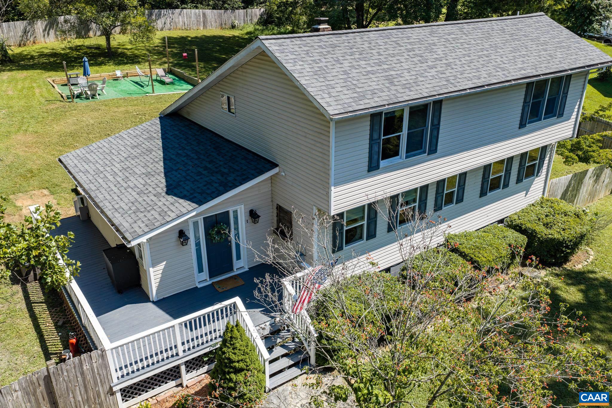 421 SUNSET DR, STANARDSVILLE, Virginia 22973, 3 Bedrooms Bedrooms, ,3 BathroomsBathrooms,Residential,421 SUNSET DR,682170 MLS # 682170 421 SUNSET DR, STANARDSVILLE, Virginia 22973, 3 Bedrooms Bedrooms, ,3 BathroomsBathrooms,Residential,421 SUNSET DR,682170 MLS # 682170