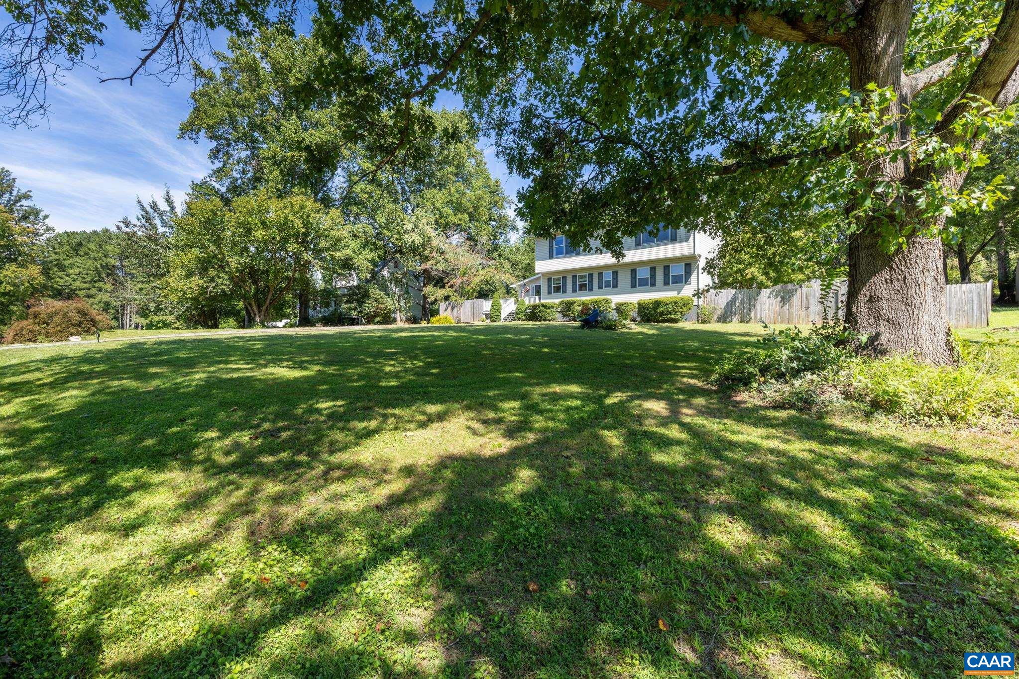 421 SUNSET DR, STANARDSVILLE, Virginia 22973, 3 Bedrooms Bedrooms, ,3 BathroomsBathrooms,Residential,421 SUNSET DR,682170 MLS # 682170 421 SUNSET DR, STANARDSVILLE, Virginia 22973, 3 Bedrooms Bedrooms, ,3 BathroomsBathrooms,Residential,421 SUNSET DR,682170 MLS # 682170