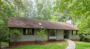 805 EARLYSVILLE FOREST DR, EARLYSVILLE, Virginia 22936, 4 Bedrooms Bedrooms, ,3 BathroomsBathrooms,Residential,805 EARLYSVILLE FOREST DR,680170 MLS # 680170