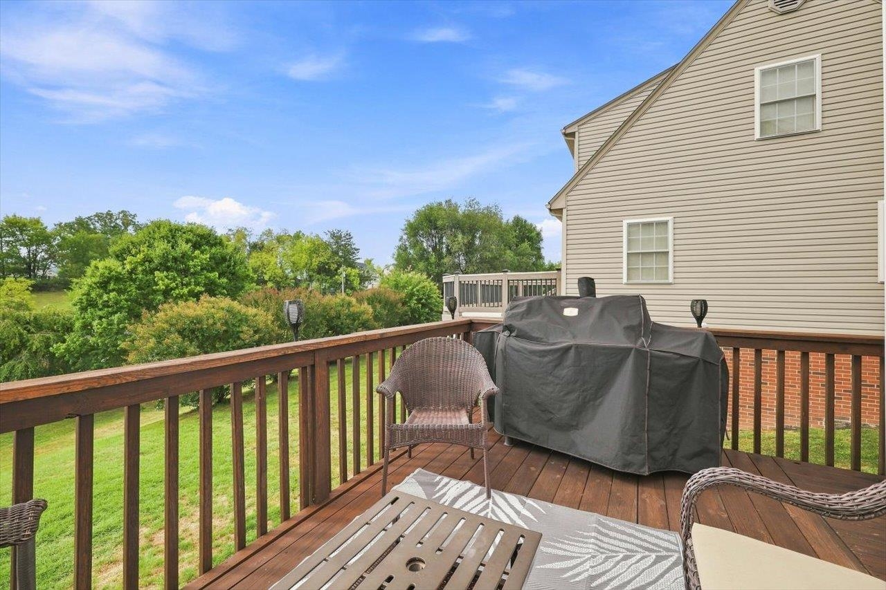 924 SHERWOOD AVE, WAYNESBORO, Virginia 22980, 3 Bedrooms Bedrooms, ,2 BathroomsBathrooms,Residential,924 SHERWOOD AVE,681633 MLS # 681633 924 SHERWOOD AVE, WAYNESBORO, Virginia 22980, 3 Bedrooms Bedrooms, ,2 BathroomsBathrooms,Residential,924 SHERWOOD AVE,681633 MLS # 681633