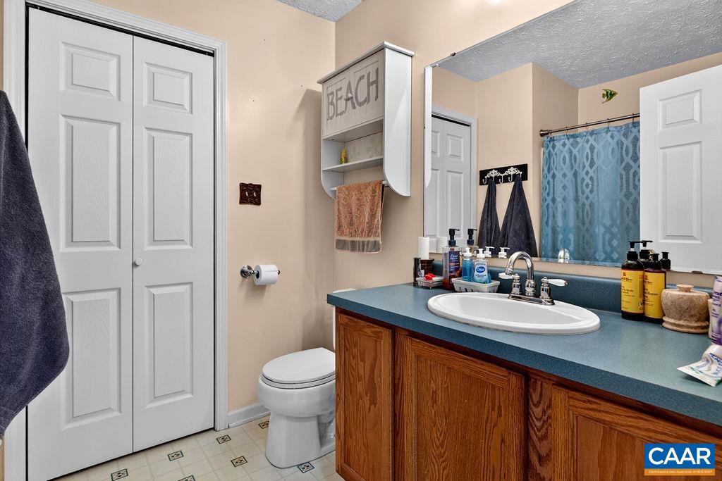 676 ROCKFISH SCHOOL LN, AFTON, Virginia 22920, 3 Bedrooms Bedrooms, ,2 BathroomsBathrooms,Residential,676 ROCKFISH SCHOOL LN,682179 MLS # 682179 676 ROCKFISH SCHOOL LN, AFTON, Virginia 22920, 3 Bedrooms Bedrooms, ,2 BathroomsBathrooms,Residential,676 ROCKFISH SCHOOL LN,682179 MLS # 682179