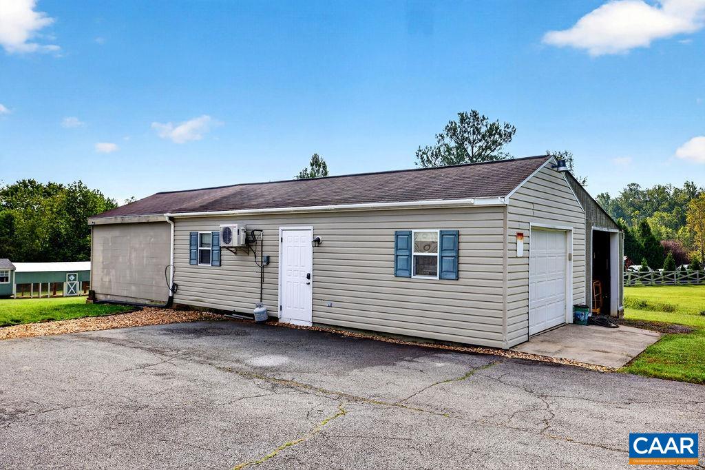 676 ROCKFISH SCHOOL LN, AFTON, Virginia 22920, 3 Bedrooms Bedrooms, ,2 BathroomsBathrooms,Residential,676 ROCKFISH SCHOOL LN,682179 MLS # 682179 676 ROCKFISH SCHOOL LN, AFTON, Virginia 22920, 3 Bedrooms Bedrooms, ,2 BathroomsBathrooms,Residential,676 ROCKFISH SCHOOL LN,682179 MLS # 682179