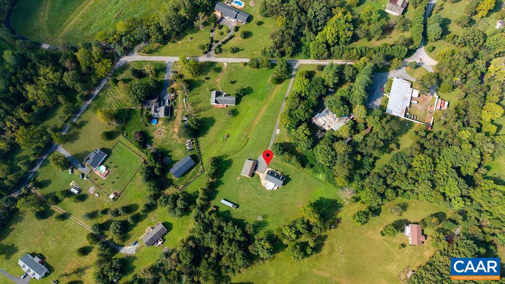 676 ROCKFISH SCHOOL LN, AFTON, Virginia 22920, 3 Bedrooms Bedrooms, ,2 BathroomsBathrooms,Residential,676 ROCKFISH SCHOOL LN,682179 MLS # 682179 676 ROCKFISH SCHOOL LN, AFTON, Virginia 22920, 3 Bedrooms Bedrooms, ,2 BathroomsBathrooms,Residential,676 ROCKFISH SCHOOL LN,682179 MLS # 682179