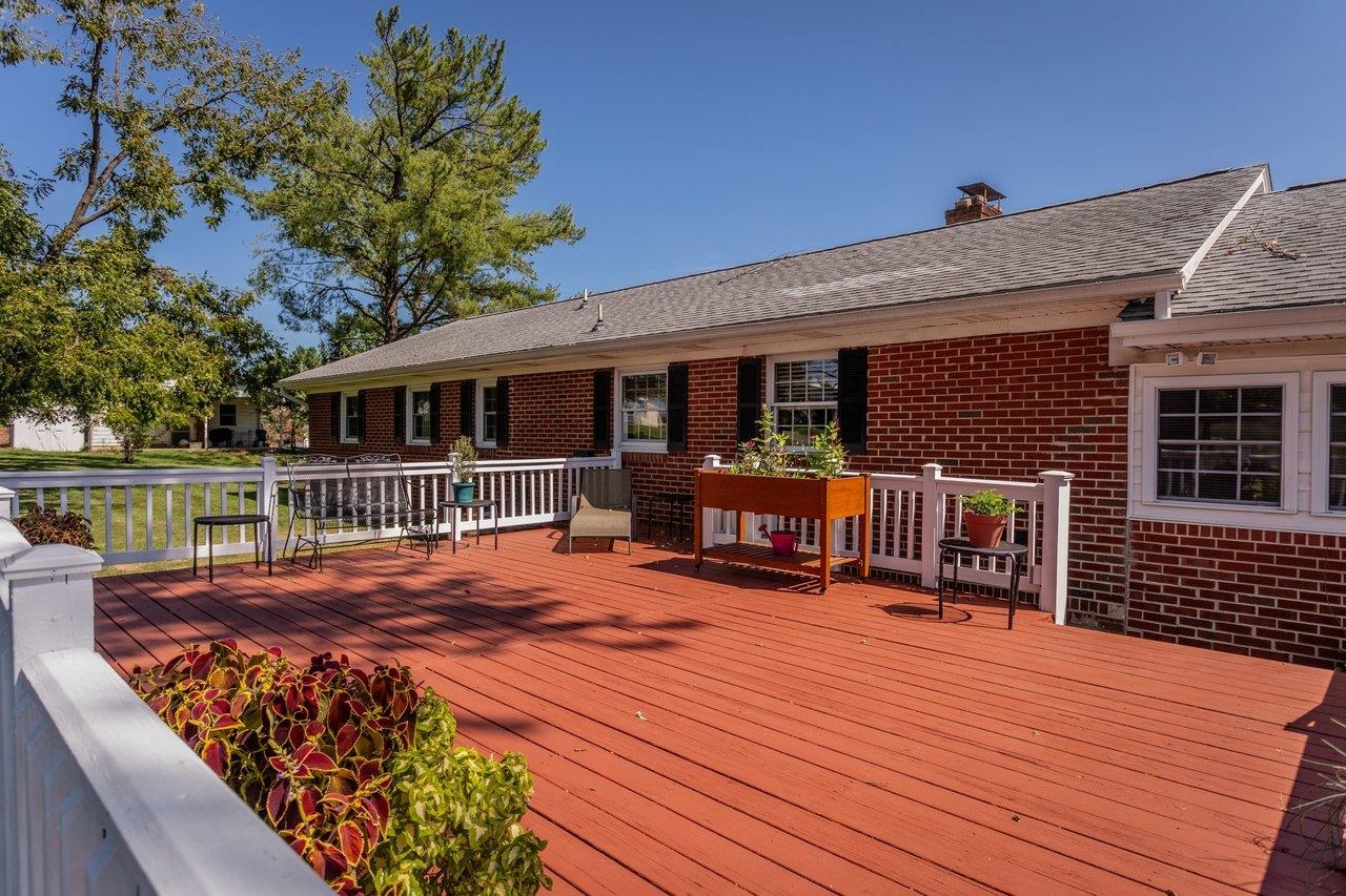 Expansive freshly painted deck with low maintenance vinyl railing. Perfect for relaxing and entertaining. Expansive freshly painted deck with low maintenance vinyl railing. Perfect for relaxing and entertaining.