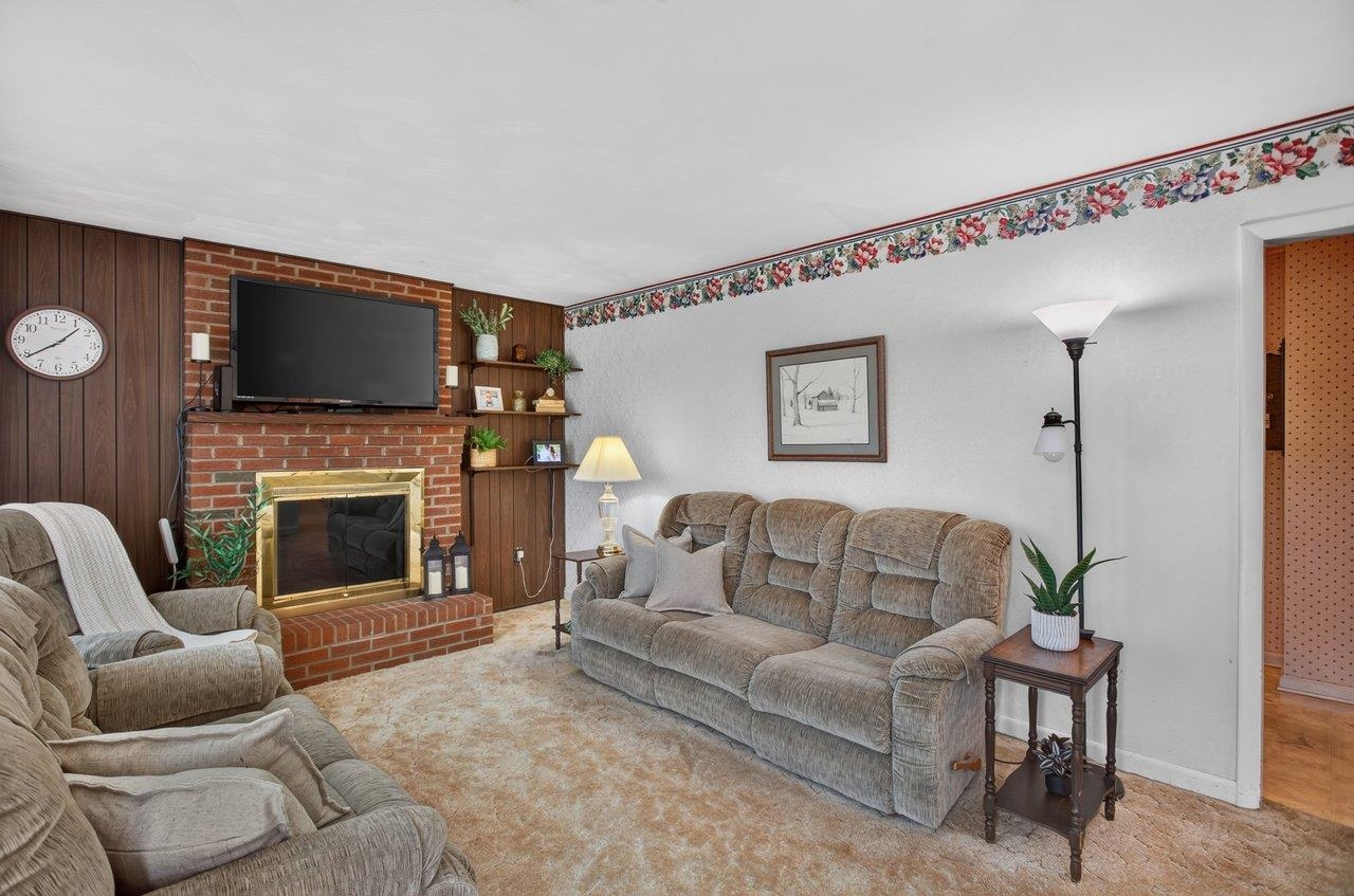 2325 MAPLE DR, ROCKINGHAM, Virginia 22801, 3 Bedrooms Bedrooms, ,2 BathroomsBathrooms,Residential,Well maintained ranch with basement on a .92 acre ,2325 MAPLE DR,682183 MLS # 682183 2325 MAPLE DR, ROCKINGHAM, Virginia 22801, 3 Bedrooms Bedrooms, ,2 BathroomsBathrooms,Residential,Well maintained ranch with basement on a .92 acre ,2325 MAPLE DR,682183 MLS # 682183