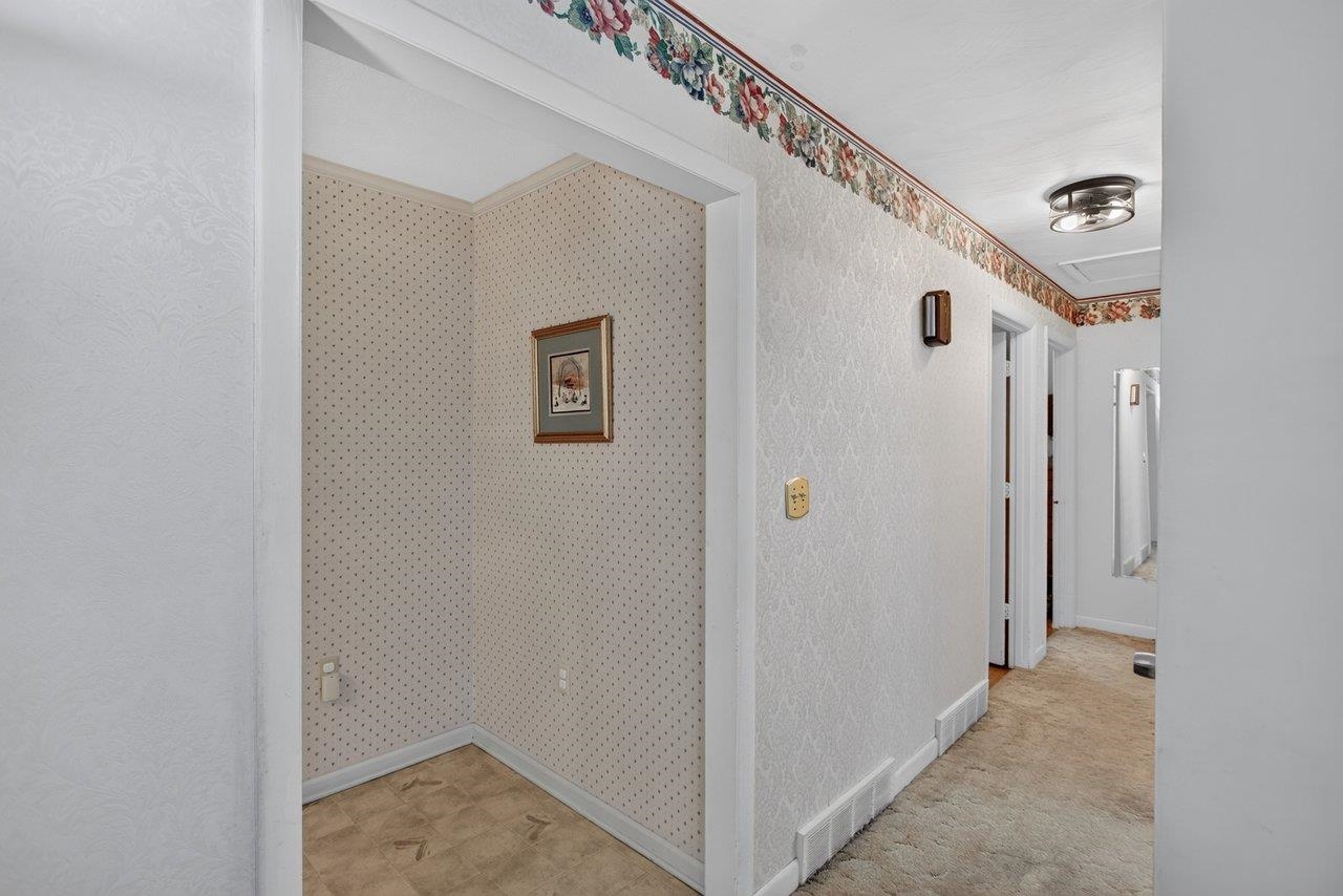 2325 MAPLE DR, ROCKINGHAM, Virginia 22801, 3 Bedrooms Bedrooms, ,2 BathroomsBathrooms,Residential,Well maintained ranch with basement on a .92 acre ,2325 MAPLE DR,682183 MLS # 682183 2325 MAPLE DR, ROCKINGHAM, Virginia 22801, 3 Bedrooms Bedrooms, ,2 BathroomsBathrooms,Residential,Well maintained ranch with basement on a .92 acre ,2325 MAPLE DR,682183 MLS # 682183