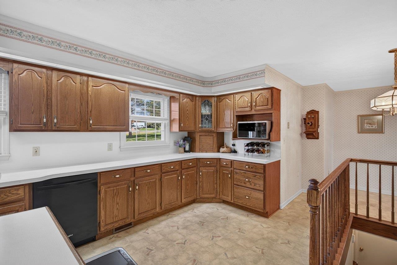 2325 MAPLE DR, ROCKINGHAM, Virginia 22801, 3 Bedrooms Bedrooms, ,2 BathroomsBathrooms,Residential,Well maintained ranch with basement on a .92 acre ,2325 MAPLE DR,682183 MLS # 682183 2325 MAPLE DR, ROCKINGHAM, Virginia 22801, 3 Bedrooms Bedrooms, ,2 BathroomsBathrooms,Residential,Well maintained ranch with basement on a .92 acre ,2325 MAPLE DR,682183 MLS # 682183