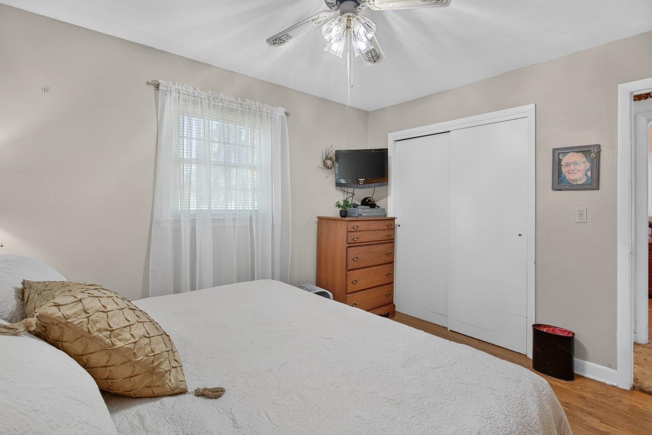 2325 MAPLE DR, ROCKINGHAM, Virginia 22801, 3 Bedrooms Bedrooms, ,2 BathroomsBathrooms,Residential,Well maintained ranch with basement on a .92 acre ,2325 MAPLE DR,682183 MLS # 682183 2325 MAPLE DR, ROCKINGHAM, Virginia 22801, 3 Bedrooms Bedrooms, ,2 BathroomsBathrooms,Residential,Well maintained ranch with basement on a .92 acre ,2325 MAPLE DR,682183 MLS # 682183