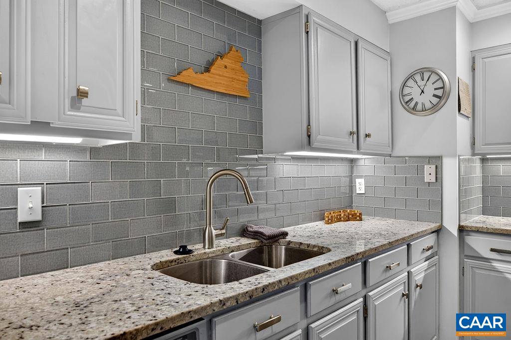 2050 STONE RIDGE CONDOS, ROSELAND, Virginia 22967, 2 Bedrooms Bedrooms, ,2 BathroomsBathrooms,Residential,2050 STONE RIDGE CONDOS,682185 MLS # 682185 2050 STONE RIDGE CONDOS, ROSELAND, Virginia 22967, 2 Bedrooms Bedrooms, ,2 BathroomsBathrooms,Residential,2050 STONE RIDGE CONDOS,682185 MLS # 682185