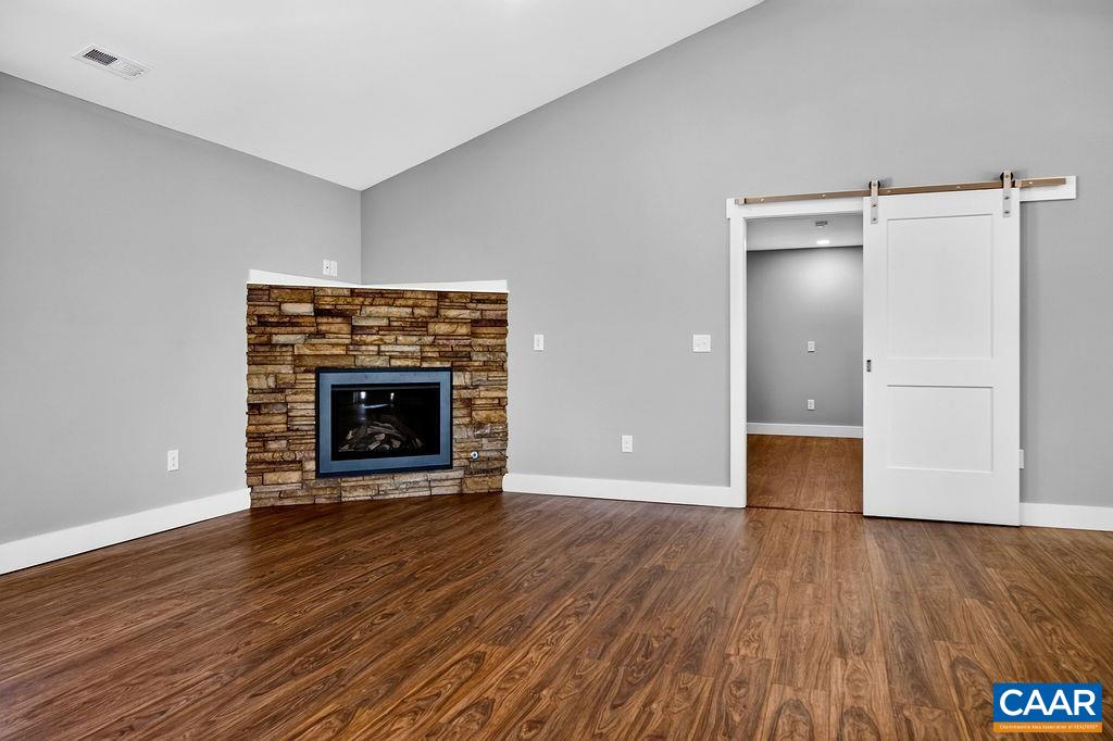 75 BRUSHY KNOB LN, STAUNTON, Virginia 24401, 5 Bedrooms Bedrooms, ,3 BathroomsBathrooms,Residential,75 BRUSHY KNOB LN,682191 MLS # 682191