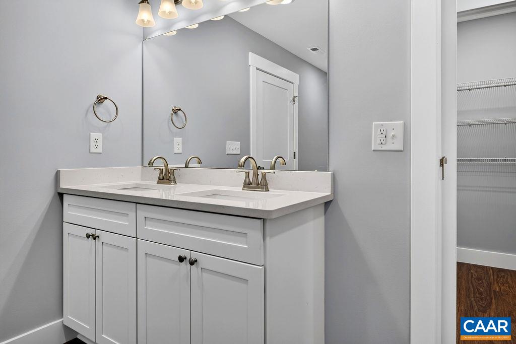 75 BRUSHY KNOB LN, STAUNTON, Virginia 24401, 5 Bedrooms Bedrooms, ,3 BathroomsBathrooms,Residential,75 BRUSHY KNOB LN,682191 MLS # 682191
