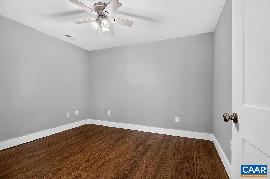 75 BRUSHY KNOB LN, STAUNTON, Virginia 24401, 5 Bedrooms Bedrooms, ,3 BathroomsBathrooms,Residential,75 BRUSHY KNOB LN,682191 MLS # 682191
