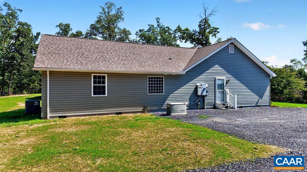 75 BRUSHY KNOB LN, STAUNTON, Virginia 24401, 5 Bedrooms Bedrooms, ,3 BathroomsBathrooms,Residential,75 BRUSHY KNOB LN,682191 MLS # 682191