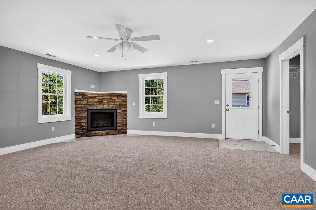 75 BRUSHY KNOB LN, STAUNTON, Virginia 24401, 5 Bedrooms Bedrooms, ,3 BathroomsBathrooms,Residential,75 BRUSHY KNOB LN,682191 MLS # 682191