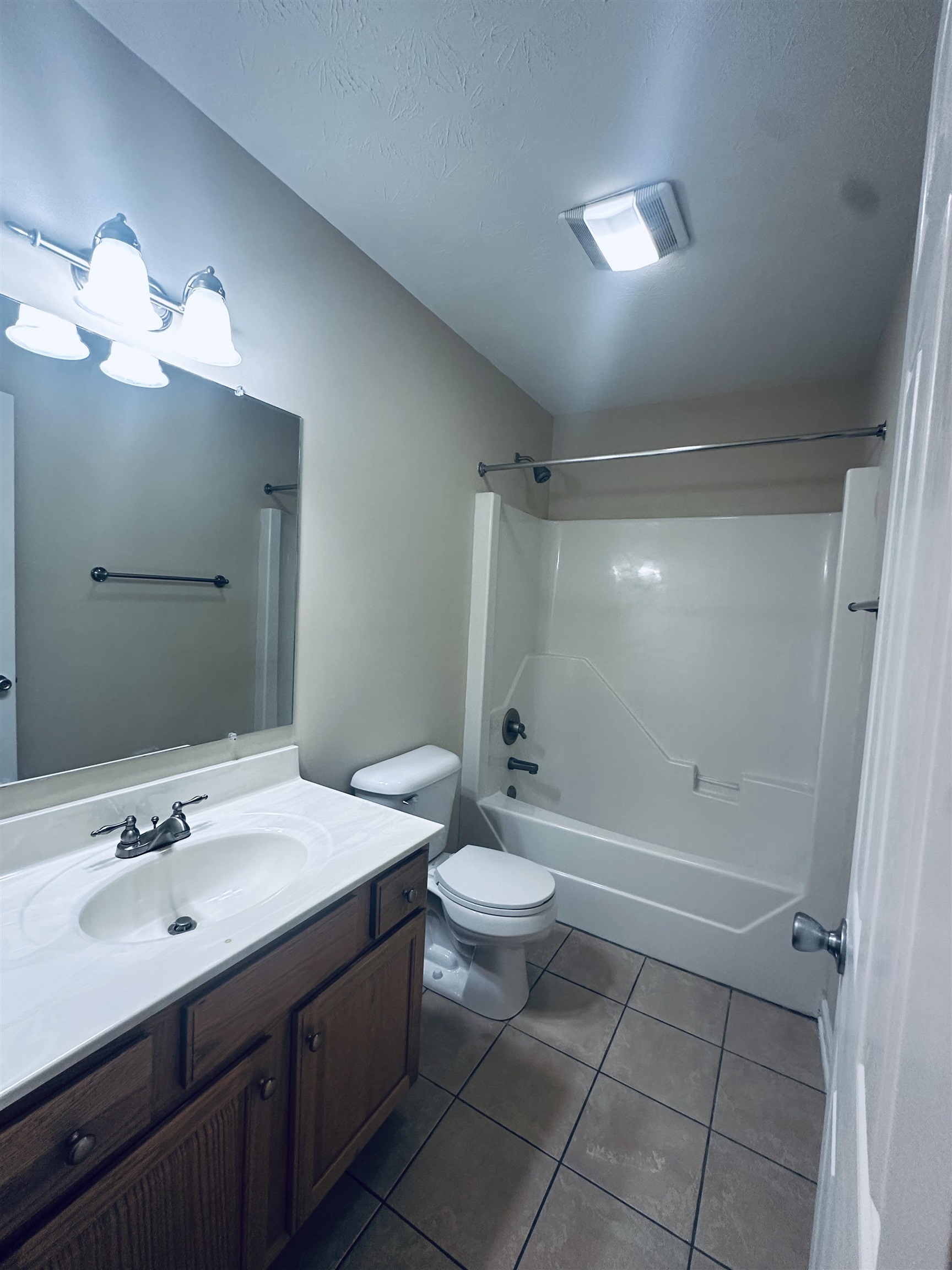 13 ABBEY CT, FISHERSVILLE, Virginia 22939, 3 Bedrooms Bedrooms, ,2 BathroomsBathrooms,Residential,13 ABBEY CT,682197 MLS # 682197