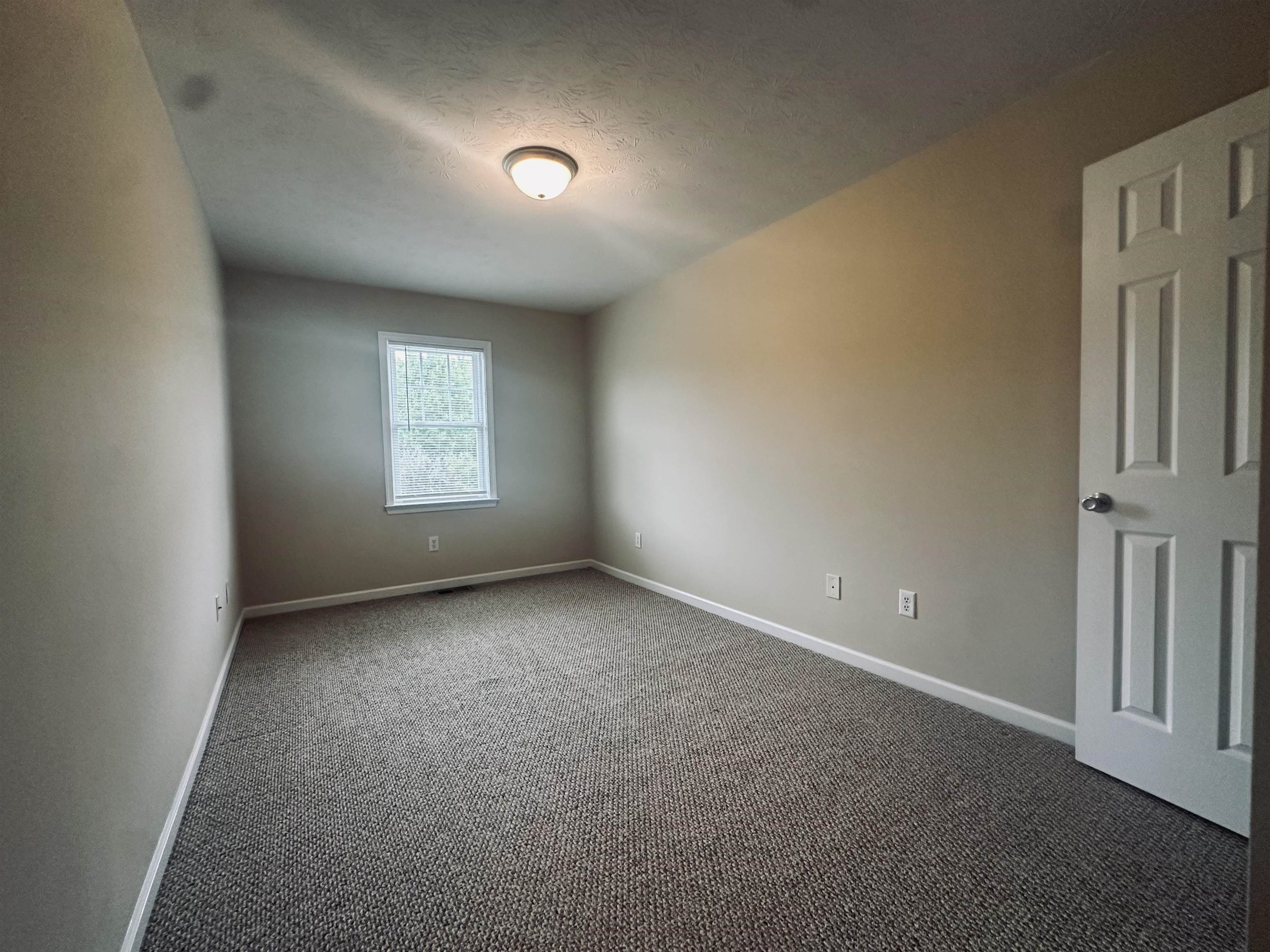 13 ABBEY CT, FISHERSVILLE, Virginia 22939, 3 Bedrooms Bedrooms, ,2 BathroomsBathrooms,Residential,13 ABBEY CT,682197 MLS # 682197