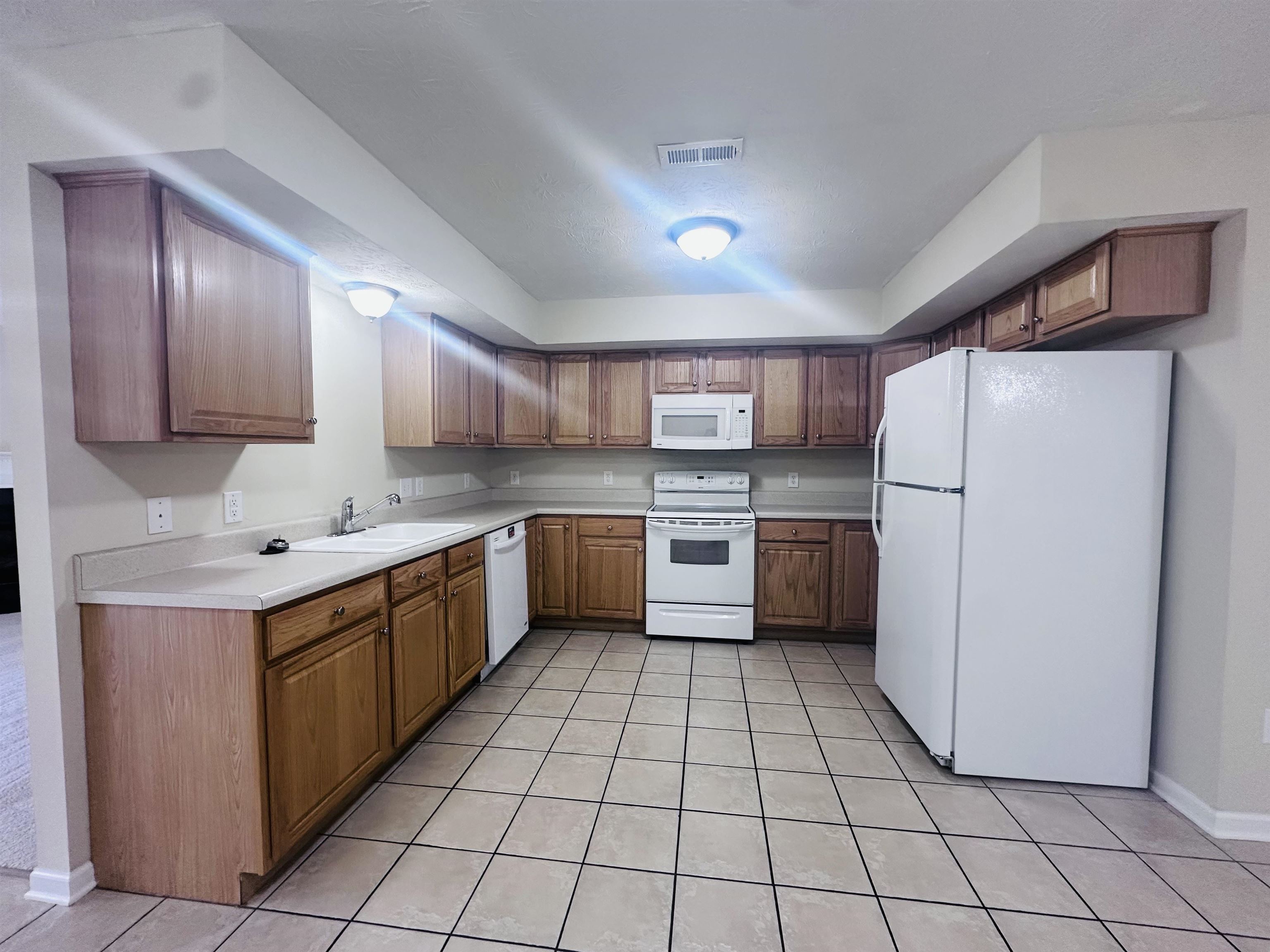 13 ABBEY CT, FISHERSVILLE, Virginia 22939, 3 Bedrooms Bedrooms, ,2 BathroomsBathrooms,Residential,13 ABBEY CT,682197 MLS # 682197