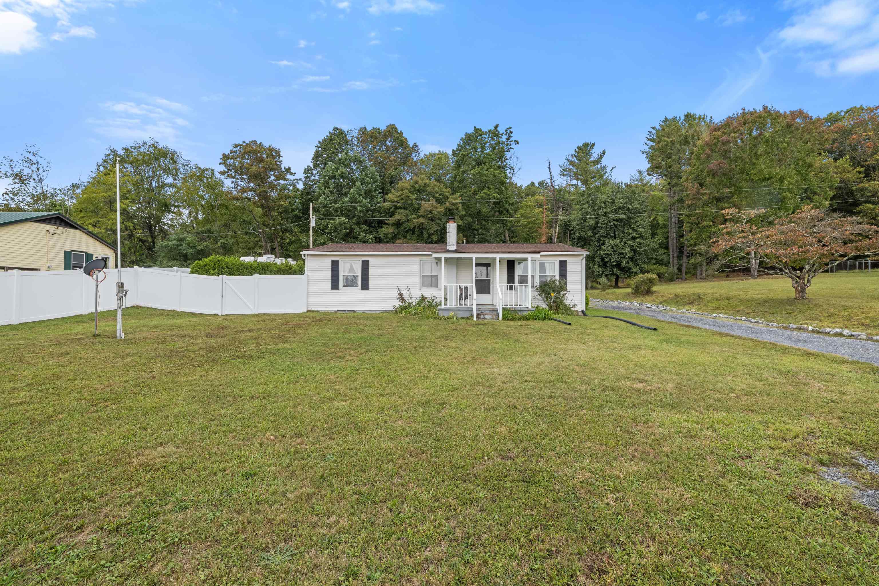 3284 MORRIS MILL RD, STAUNTON, Virginia 24401, 3 Bedrooms Bedrooms, ,1 BathroomBathrooms,Residential,3284 MORRIS MILL RD,682199 MLS # 682199 3284 MORRIS MILL RD, STAUNTON, Virginia 24401, 3 Bedrooms Bedrooms, ,1 BathroomBathrooms,Residential,3284 MORRIS MILL RD,682199 MLS # 682199