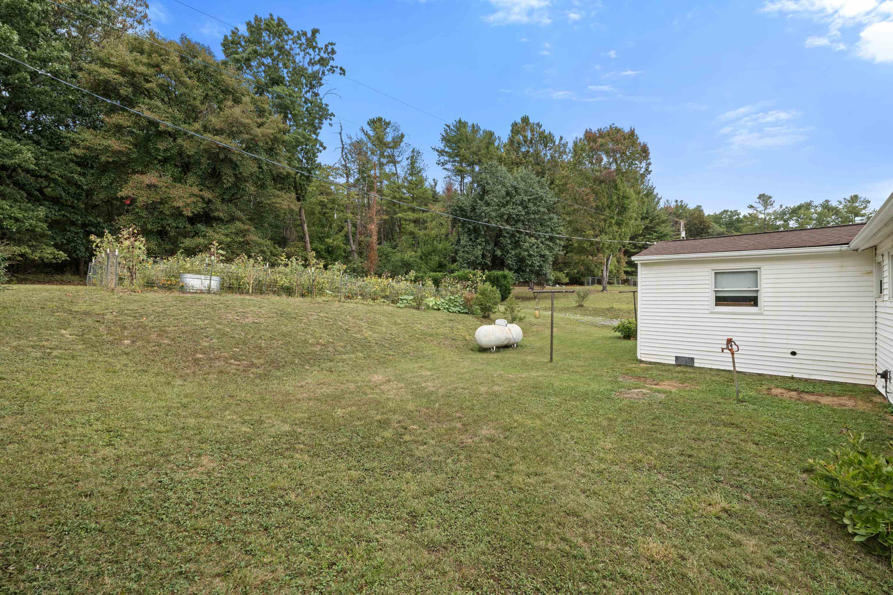 3284 MORRIS MILL RD, STAUNTON, Virginia 24401, 3 Bedrooms Bedrooms, ,1 BathroomBathrooms,Residential,3284 MORRIS MILL RD,682199 MLS # 682199 3284 MORRIS MILL RD, STAUNTON, Virginia 24401, 3 Bedrooms Bedrooms, ,1 BathroomBathrooms,Residential,3284 MORRIS MILL RD,682199 MLS # 682199