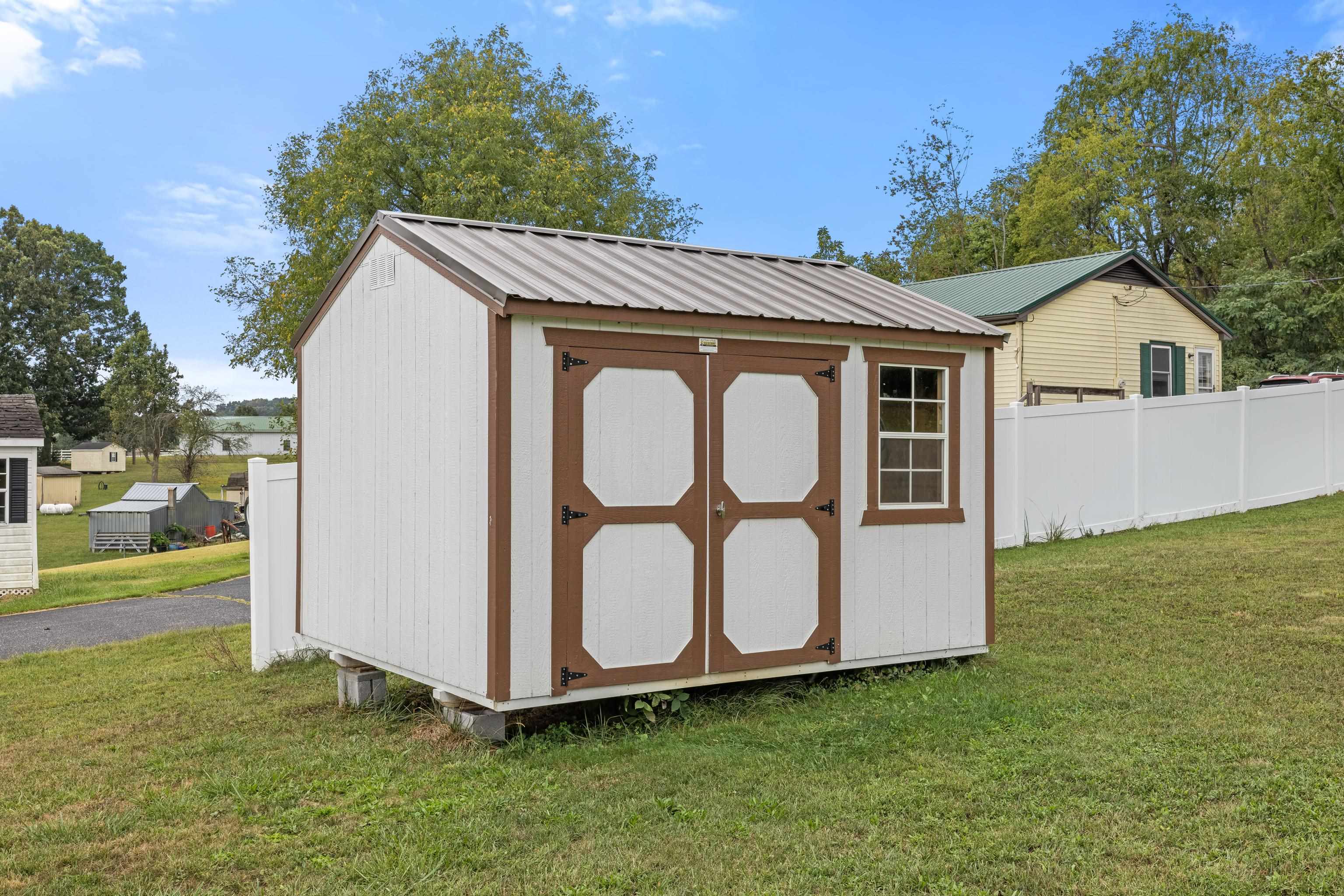3284 MORRIS MILL RD, STAUNTON, Virginia 24401, 3 Bedrooms Bedrooms, ,1 BathroomBathrooms,Residential,3284 MORRIS MILL RD,682199 MLS # 682199 3284 MORRIS MILL RD, STAUNTON, Virginia 24401, 3 Bedrooms Bedrooms, ,1 BathroomBathrooms,Residential,3284 MORRIS MILL RD,682199 MLS # 682199