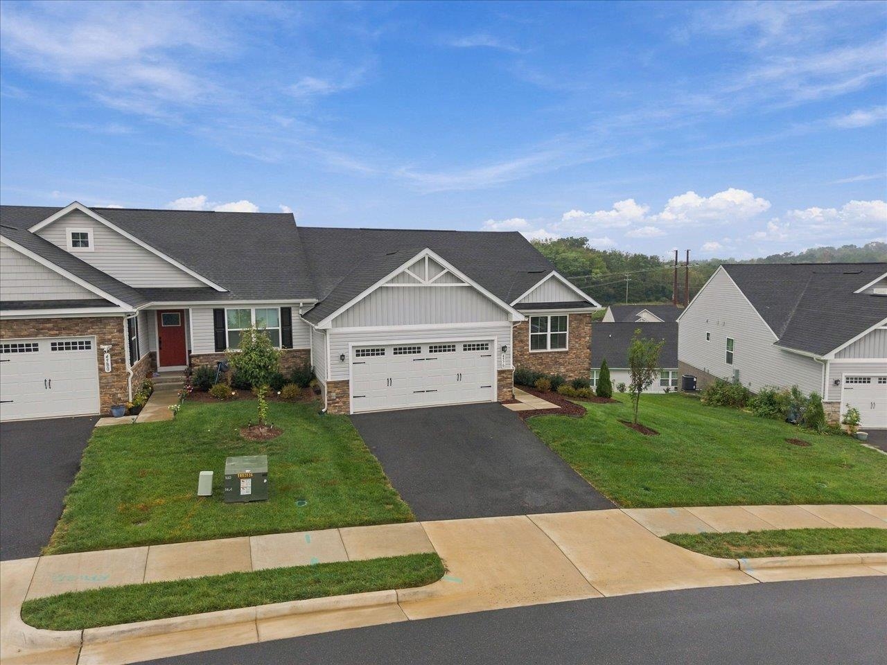 4570 MELVILLE ST, ROCKINGHAM, Virginia 22801, 3 Bedrooms Bedrooms, ,2 BathroomsBathrooms,Residential,4570 MELVILLE ST,682200 MLS # 682200 4570 MELVILLE ST, ROCKINGHAM, Virginia 22801, 3 Bedrooms Bedrooms, ,2 BathroomsBathrooms,Residential,4570 MELVILLE ST,682200 MLS # 682200