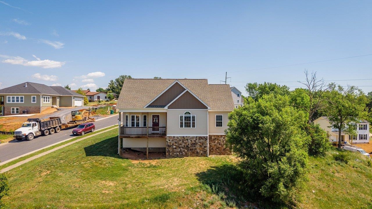 351 RAYANN LN, BROADWAY, Virginia 22815, 3 Bedrooms Bedrooms, ,2 BathroomsBathrooms,Residential,351 RAYANN LN,677607 MLS # 677607 351 RAYANN LN, BROADWAY, Virginia 22815, 3 Bedrooms Bedrooms, ,2 BathroomsBathrooms,Residential,351 RAYANN LN,677607 MLS # 677607