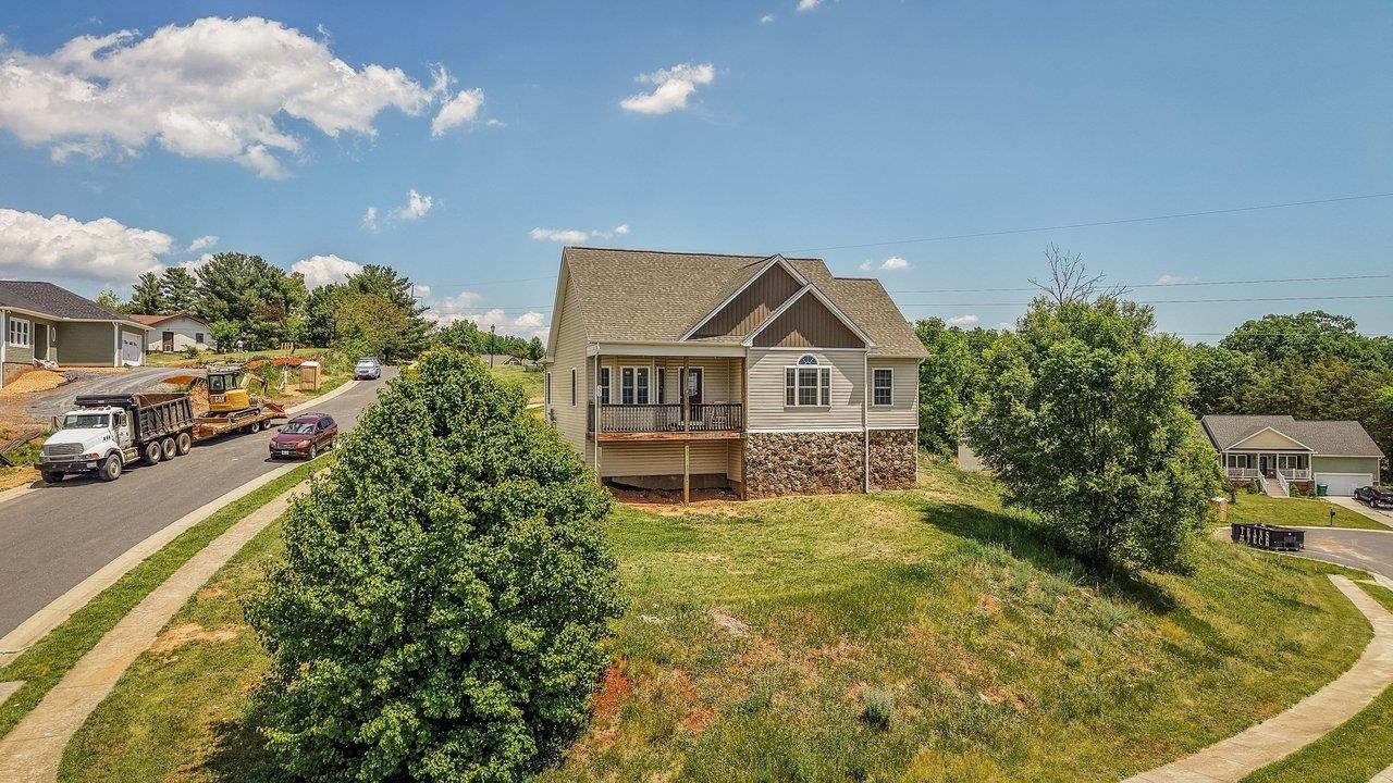 351 RAYANN LN, BROADWAY, Virginia 22815, 3 Bedrooms Bedrooms, ,2 BathroomsBathrooms,Residential,351 RAYANN LN,677607 MLS # 677607 351 RAYANN LN, BROADWAY, Virginia 22815, 3 Bedrooms Bedrooms, ,2 BathroomsBathrooms,Residential,351 RAYANN LN,677607 MLS # 677607