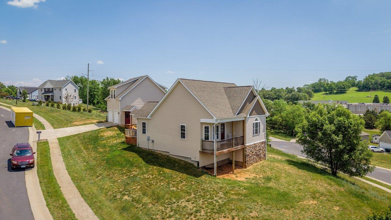 351 RAYANN LN, BROADWAY, Virginia 22815, 3 Bedrooms Bedrooms, ,2 BathroomsBathrooms,Residential,351 RAYANN LN,677607 MLS # 677607 351 RAYANN LN, BROADWAY, Virginia 22815, 3 Bedrooms Bedrooms, ,2 BathroomsBathrooms,Residential,351 RAYANN LN,677607 MLS # 677607