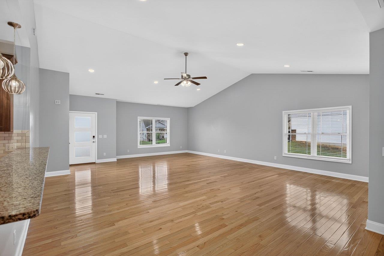 805 COLTSFOOT LN, MCGAHEYSVILLE, Virginia 22840, 3 Bedrooms Bedrooms, ,2 BathroomsBathrooms,Residential,805 COLTSFOOT LN,681813 MLS # 681813