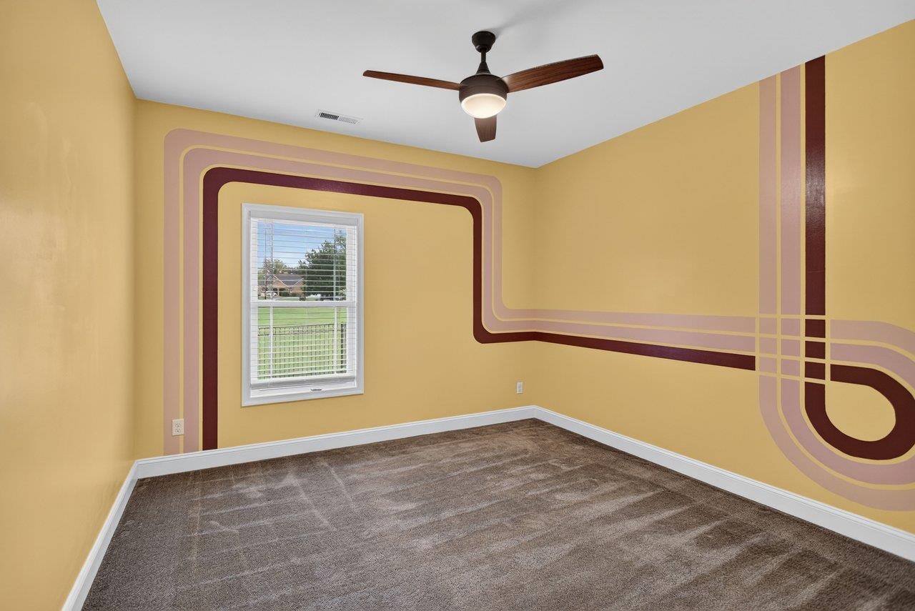 805 COLTSFOOT LN, MCGAHEYSVILLE, Virginia 22840, 3 Bedrooms Bedrooms, ,2 BathroomsBathrooms,Residential,805 COLTSFOOT LN,681813 MLS # 681813