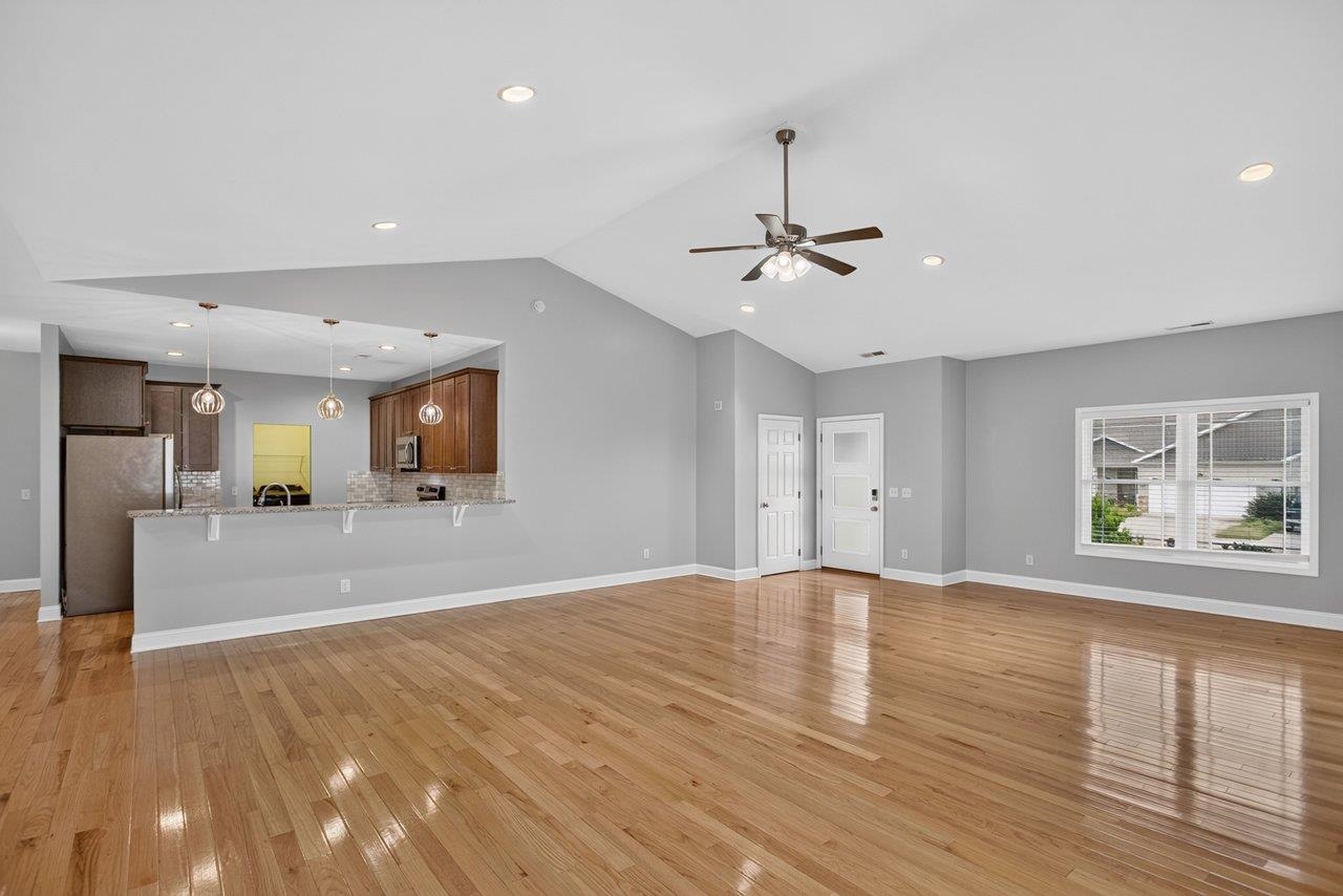 805 COLTSFOOT LN, MCGAHEYSVILLE, Virginia 22840, 3 Bedrooms Bedrooms, ,2 BathroomsBathrooms,Residential,805 COLTSFOOT LN,681813 MLS # 681813