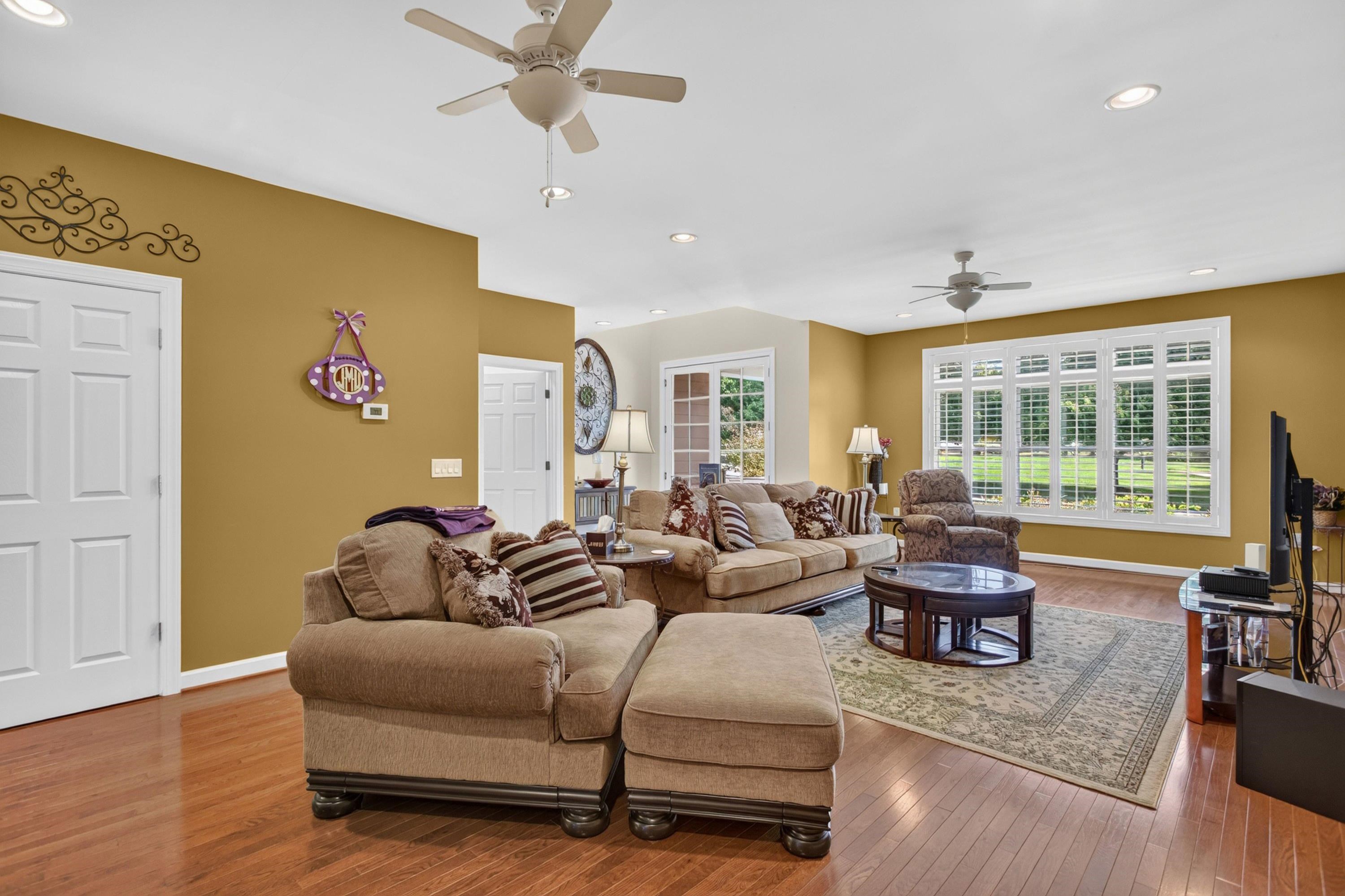 3372 CHARLESTON BLVD, ROCKINGHAM, Virginia 22801, 3 Bedrooms Bedrooms, ,3 BathroomsBathrooms,Residential,3372 CHARLESTON BLVD,682206 MLS # 682206