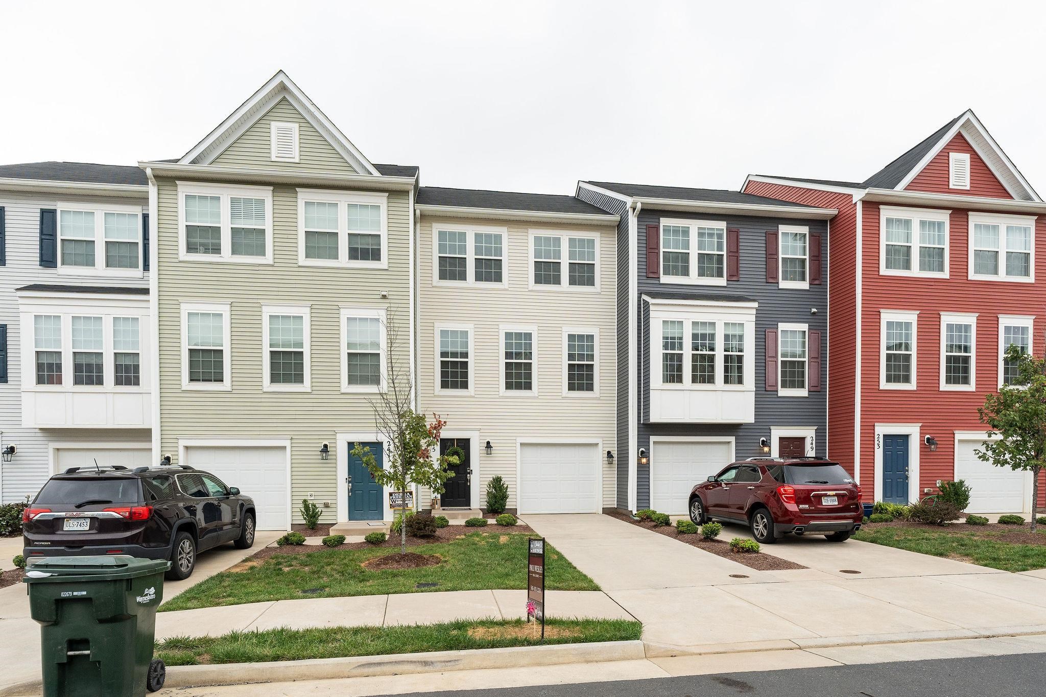 245 WILLOWSHIRE CT, WAYNESBORO, Virginia 22980, 3 Bedrooms Bedrooms, ,2 BathroomsBathrooms,Residential,245 WILLOWSHIRE CT,682208 MLS # 682208 245 WILLOWSHIRE CT, WAYNESBORO, Virginia 22980, 3 Bedrooms Bedrooms, ,2 BathroomsBathrooms,Residential,245 WILLOWSHIRE CT,682208 MLS # 682208