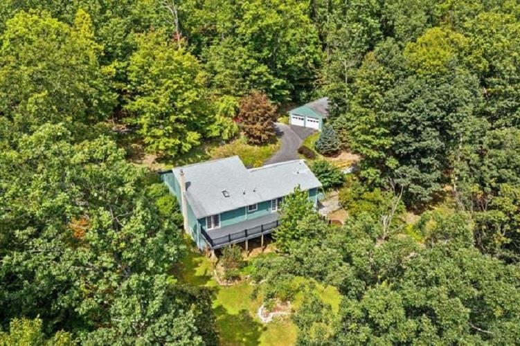 28 LITTLE CHESTNUT LN, LYNDHURST, Virginia 22952, 3 Bedrooms Bedrooms, ,2 BathroomsBathrooms,Residential,28 LITTLE CHESTNUT LN,682209 MLS # 682209 28 LITTLE CHESTNUT LN, LYNDHURST, Virginia 22952, 3 Bedrooms Bedrooms, ,2 BathroomsBathrooms,Residential,28 LITTLE CHESTNUT LN,682209 MLS # 682209