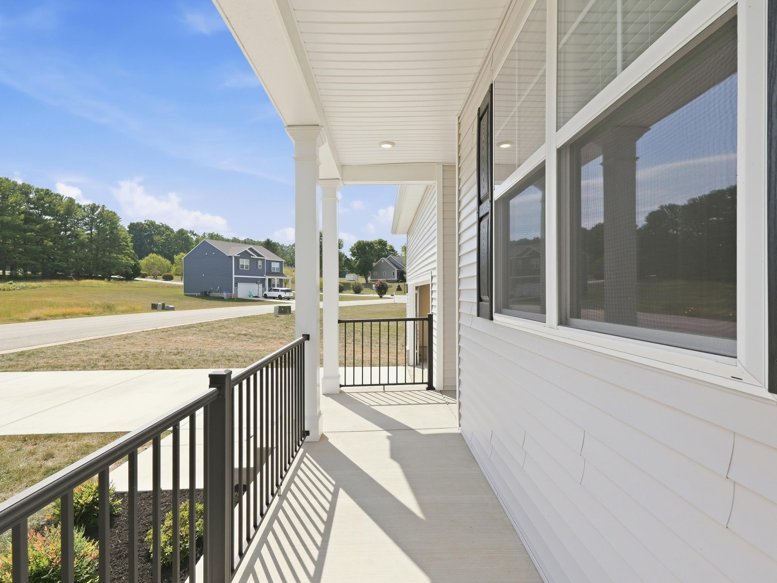 199 WATERFRONT DR, RAPHINE, Virginia 24472, 4 Bedrooms Bedrooms, ,2 BathroomsBathrooms,Residential,199 WATERFRONT DR,682211 MLS # 682211