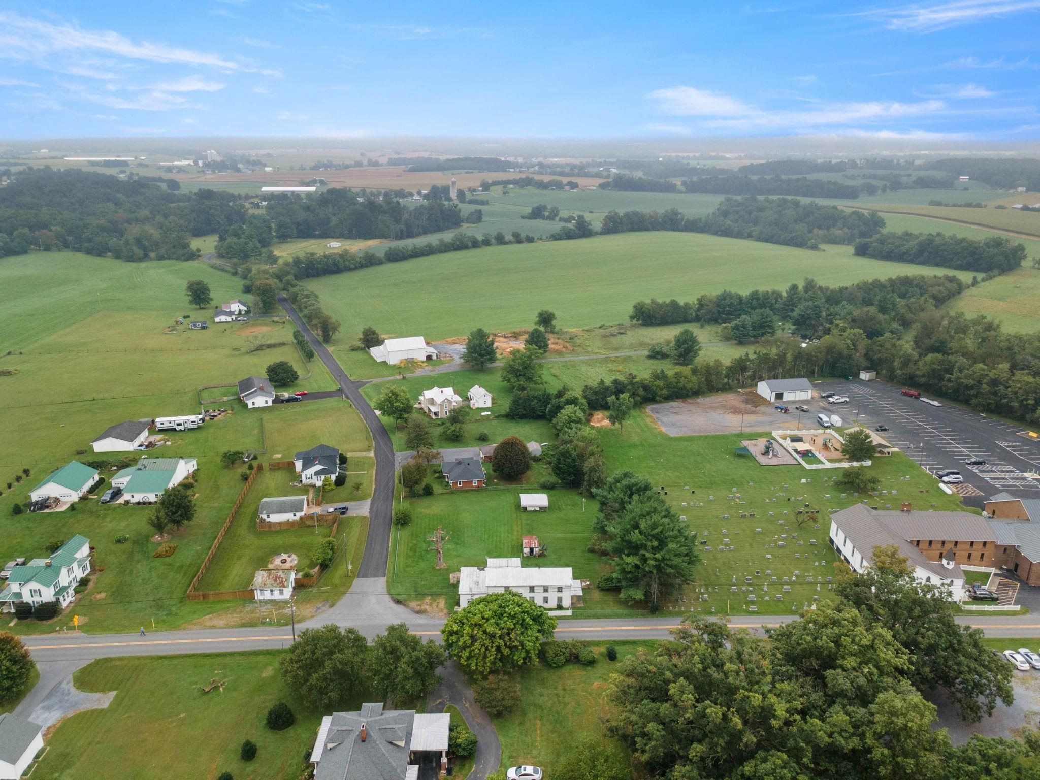 2905 PINEVILLE RD, MCGAHEYSVILLE, Virginia 22840, 3 Bedrooms Bedrooms, ,1 BathroomBathrooms,Residential,2905 PINEVILLE RD,682225 MLS # 682225 2905 PINEVILLE RD, MCGAHEYSVILLE, Virginia 22840, 3 Bedrooms Bedrooms, ,1 BathroomBathrooms,Residential,2905 PINEVILLE RD,682225 MLS # 682225