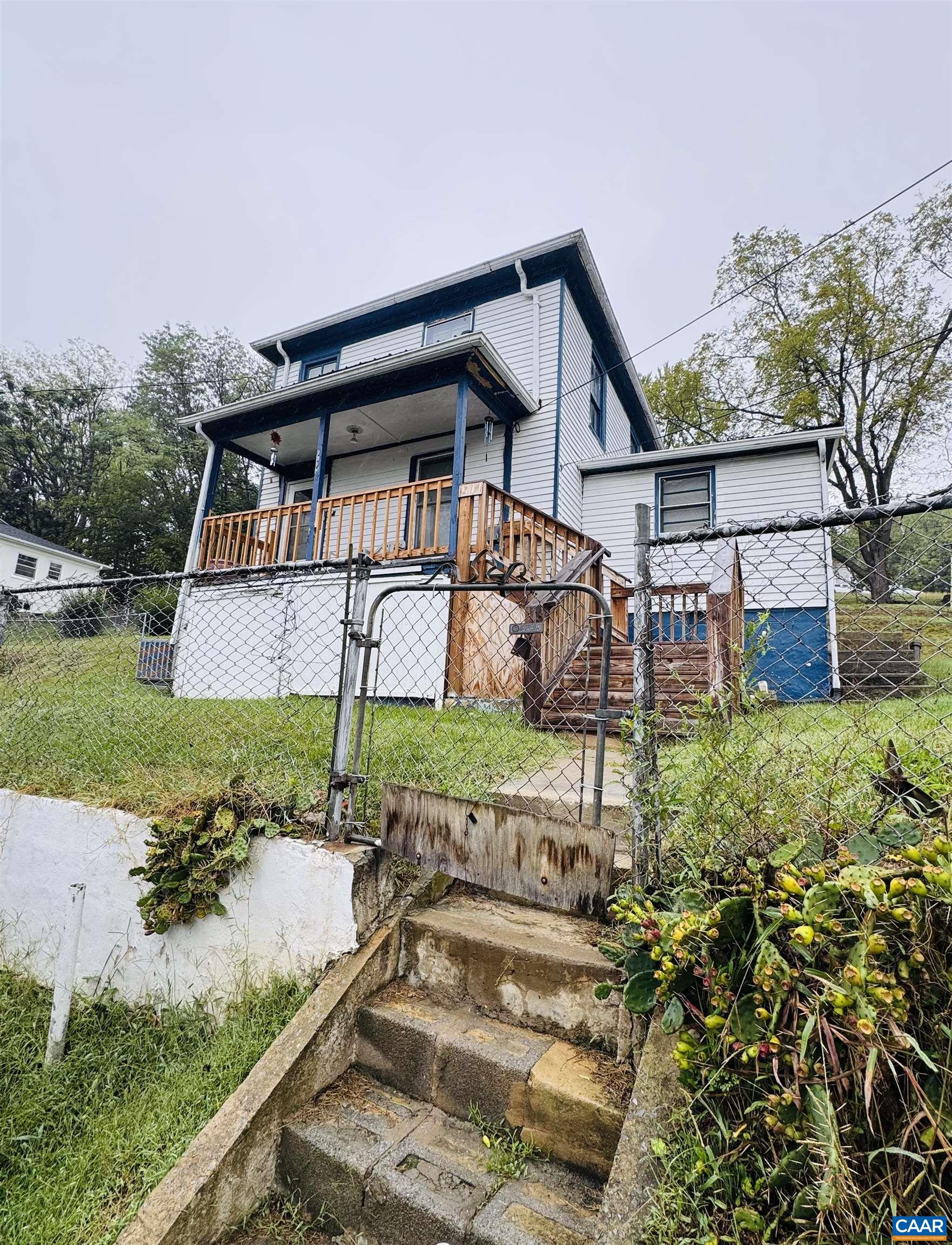 1311 JACKSON ST, STAUNTON, Virginia 24401, 3 Bedrooms Bedrooms, ,1 BathroomBathrooms,Residential,1311 JACKSON ST,682228 MLS # 682228 1311 JACKSON ST, STAUNTON, Virginia 24401, 3 Bedrooms Bedrooms, ,1 BathroomBathrooms,Residential,1311 JACKSON ST,682228 MLS # 682228