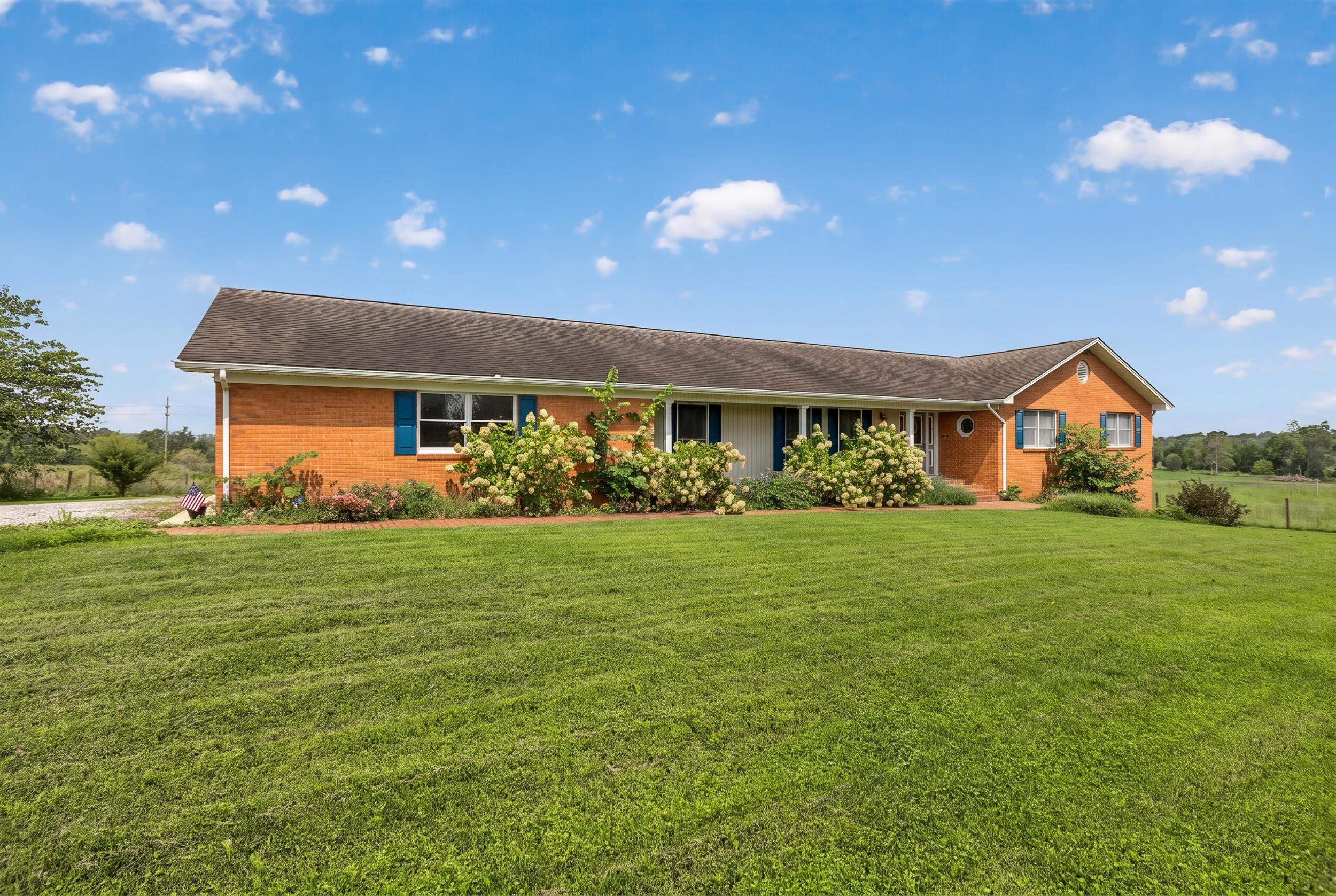 116 DENBROOK LN, LURAY, Virginia 22835, 3 Bedrooms Bedrooms, ,2 BathroomsBathrooms,Residential,116 DENBROOK LN,681726 MLS # 681726 116 DENBROOK LN, LURAY, Virginia 22835, 3 Bedrooms Bedrooms, ,2 BathroomsBathrooms,Residential,116 DENBROOK LN,681726 MLS # 681726