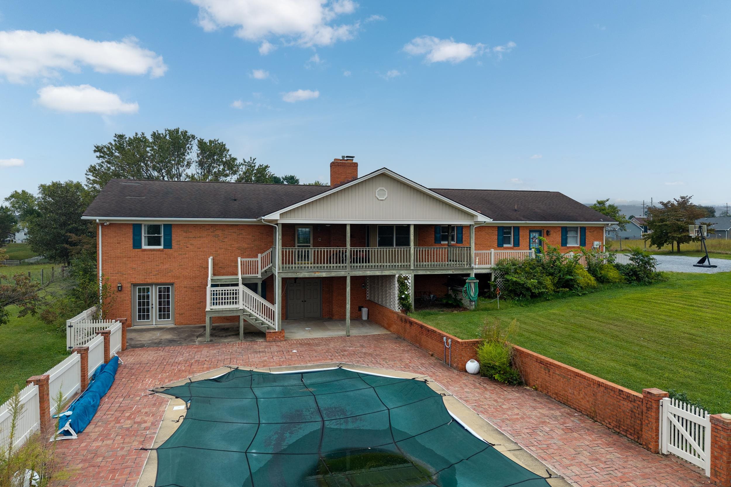 116 DENBROOK LN, LURAY, Virginia 22835, 3 Bedrooms Bedrooms, ,2 BathroomsBathrooms,Residential,116 DENBROOK LN,681726 MLS # 681726 116 DENBROOK LN, LURAY, Virginia 22835, 3 Bedrooms Bedrooms, ,2 BathroomsBathrooms,Residential,116 DENBROOK LN,681726 MLS # 681726